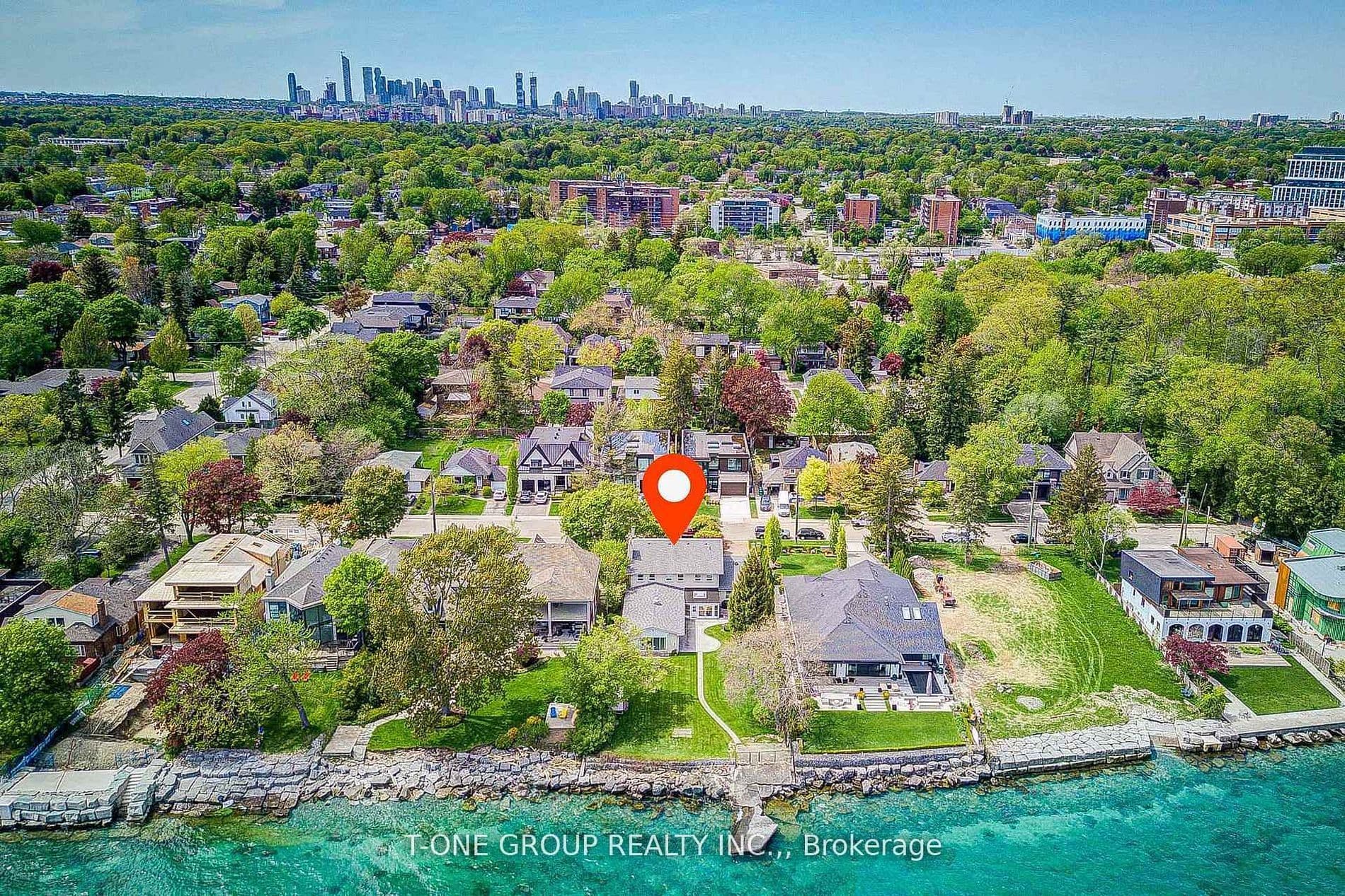 120 Cumberland Drive, Mississauga, ON L5G 3M8