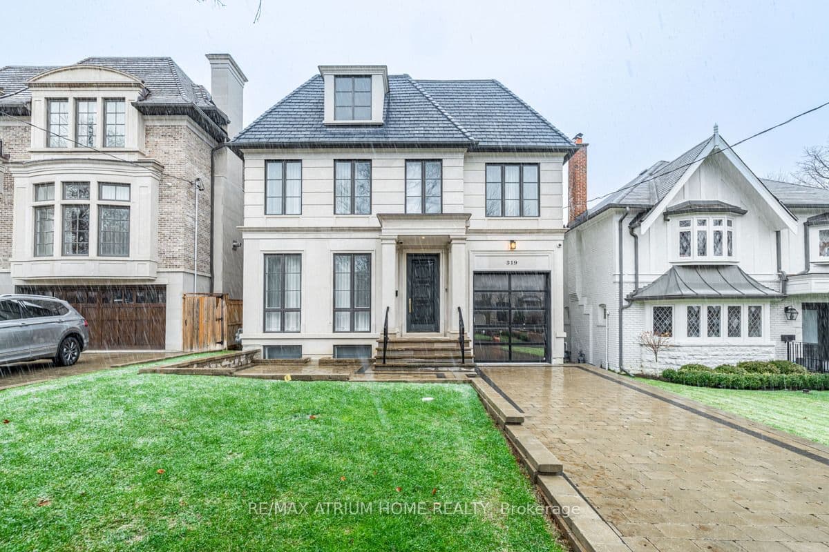 319 Richview Avenue, Toronto, ON M5P 3G4