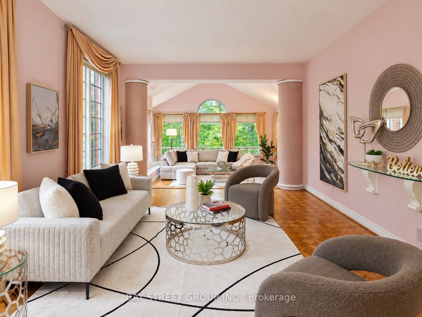 6 Hunt Club Court, Markham, ON L3T 7L4