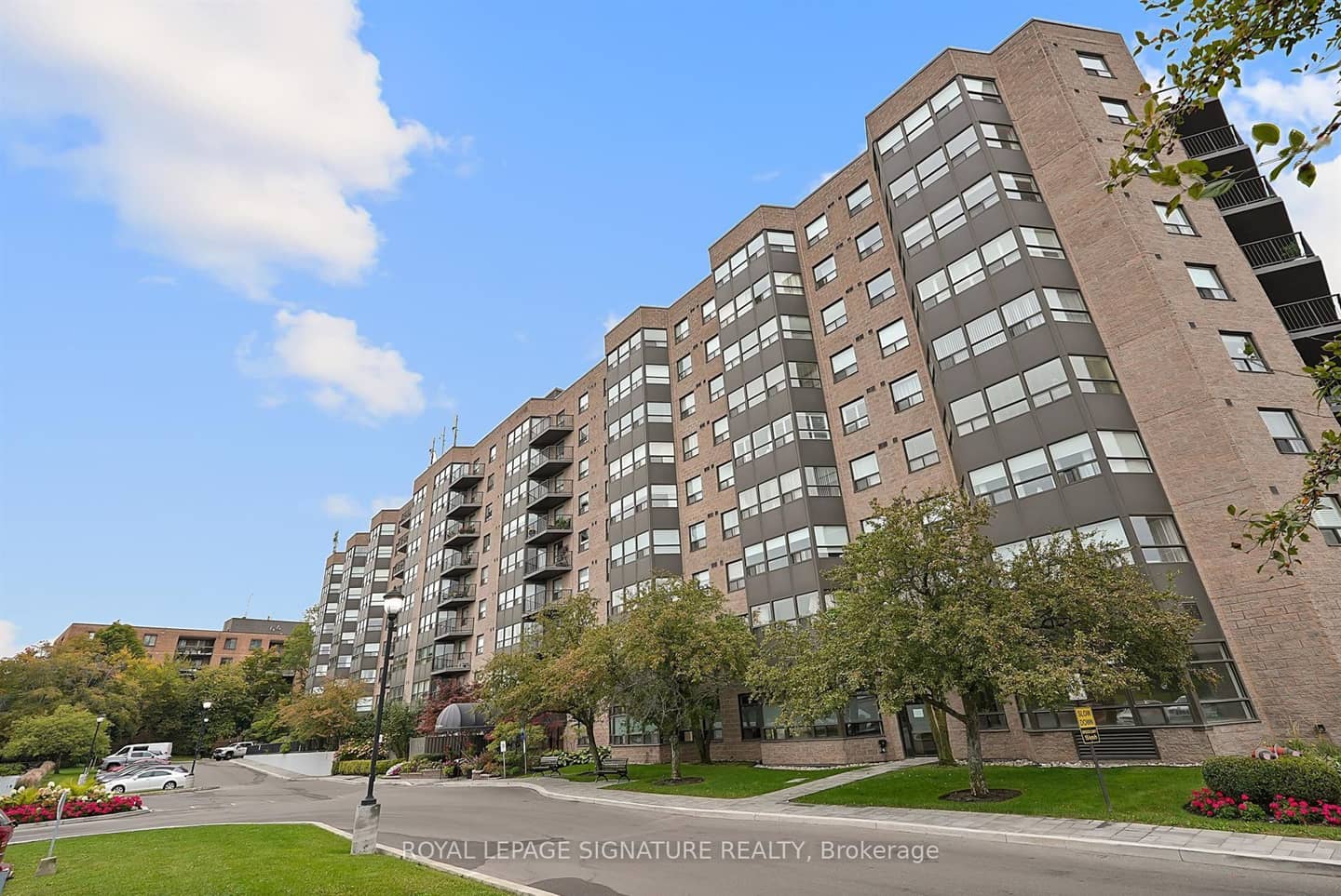 2 Raymerville Drive 101, Markham, ON L3P 7N7