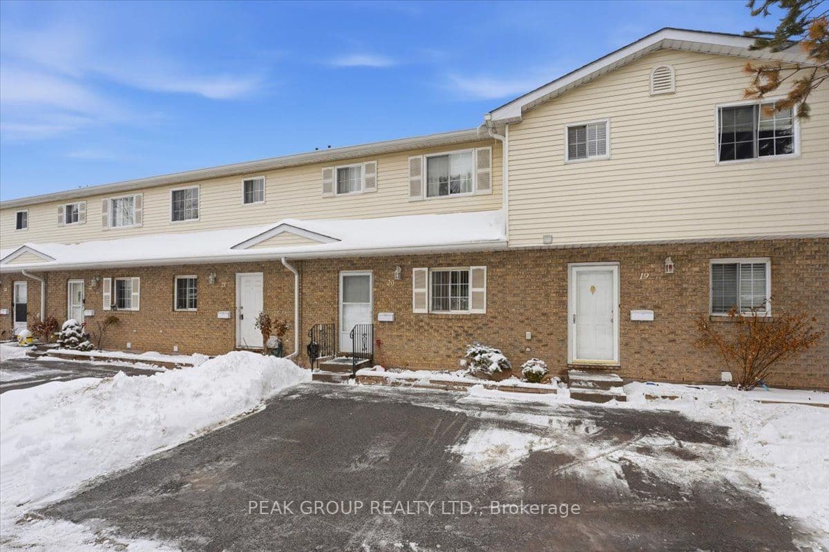 8136 Coventry Road 20, Niagara Falls, ON L2H 2X6