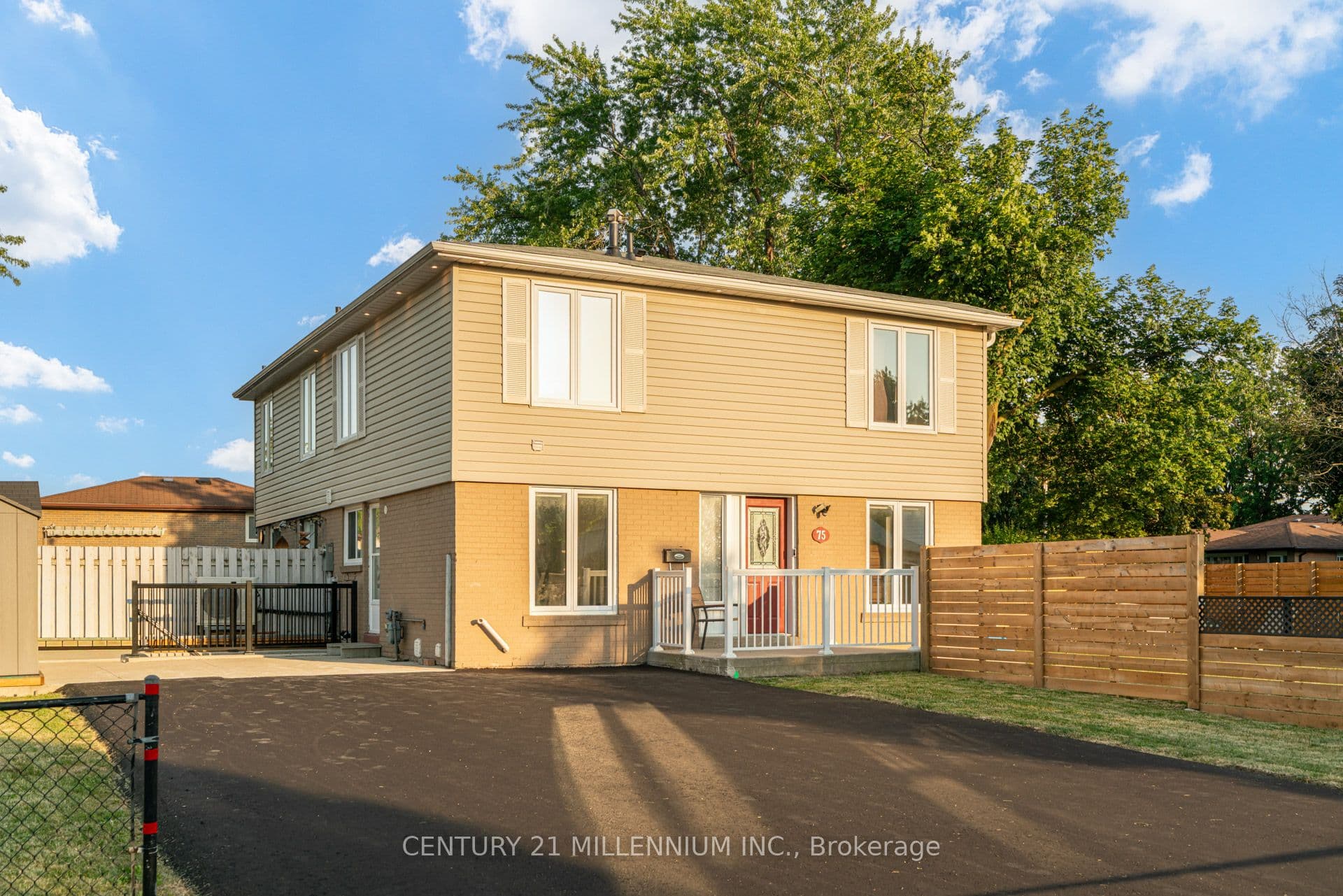 75 Goldcrest Road, Brampton, ON L6S 1H1