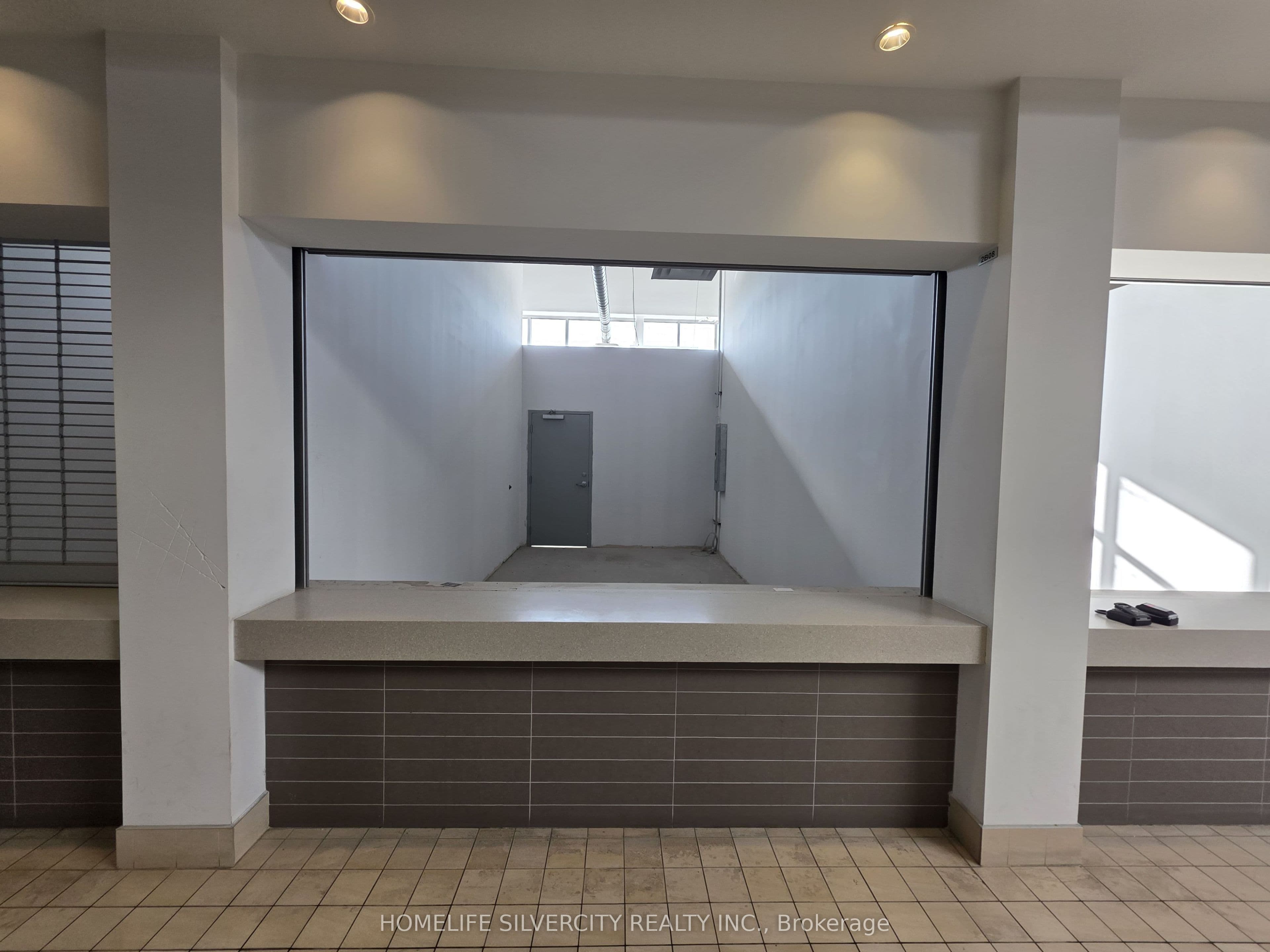 7215 Goreway Drive 2B09, Mississauga, ON L4T 2T9