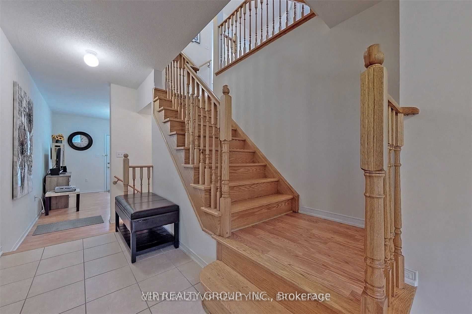 294 Church Street S, Richmond Hill, ON L4C 9N4