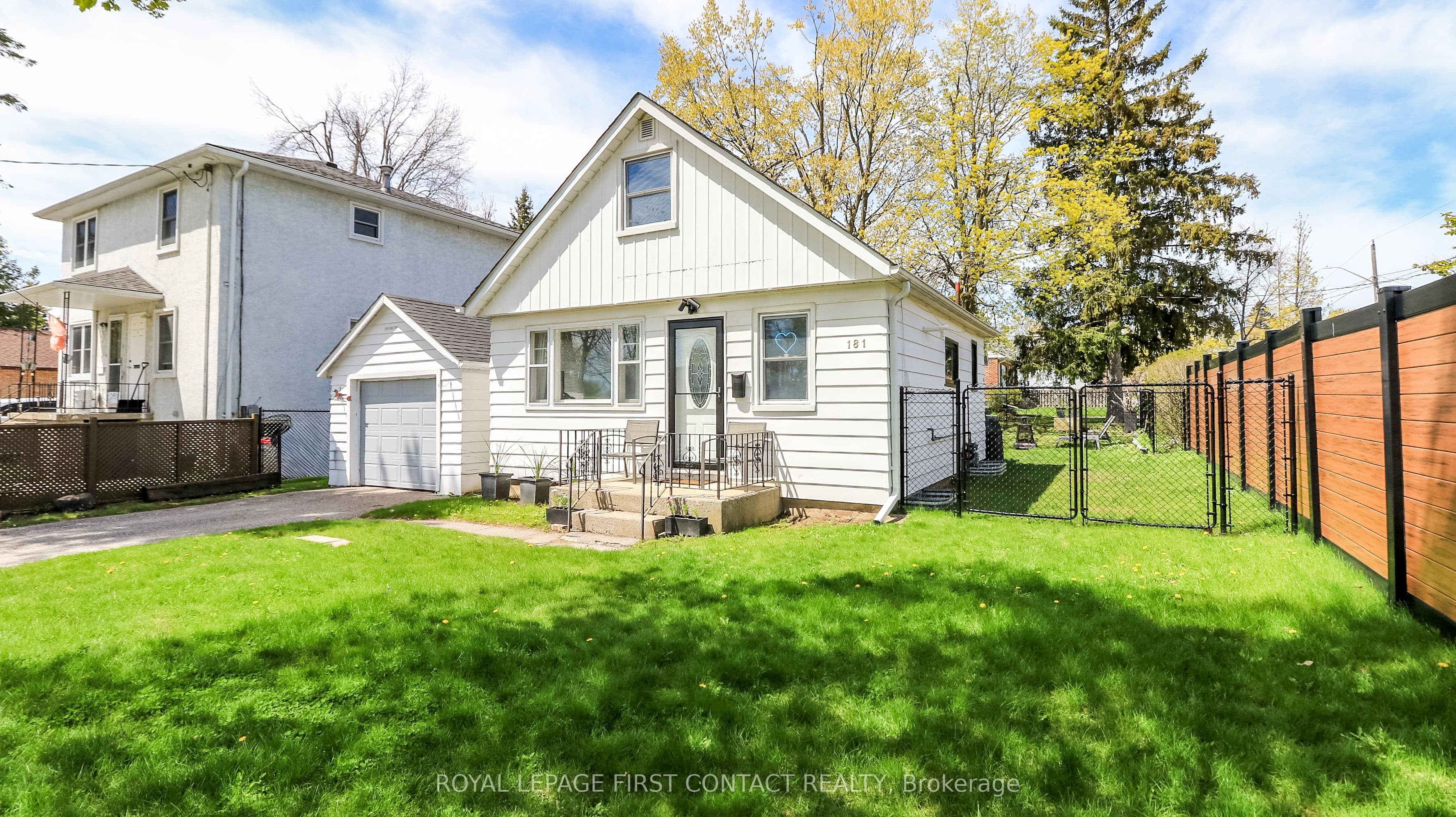 181 Napier Street, Barrie, ON L4M 1W9