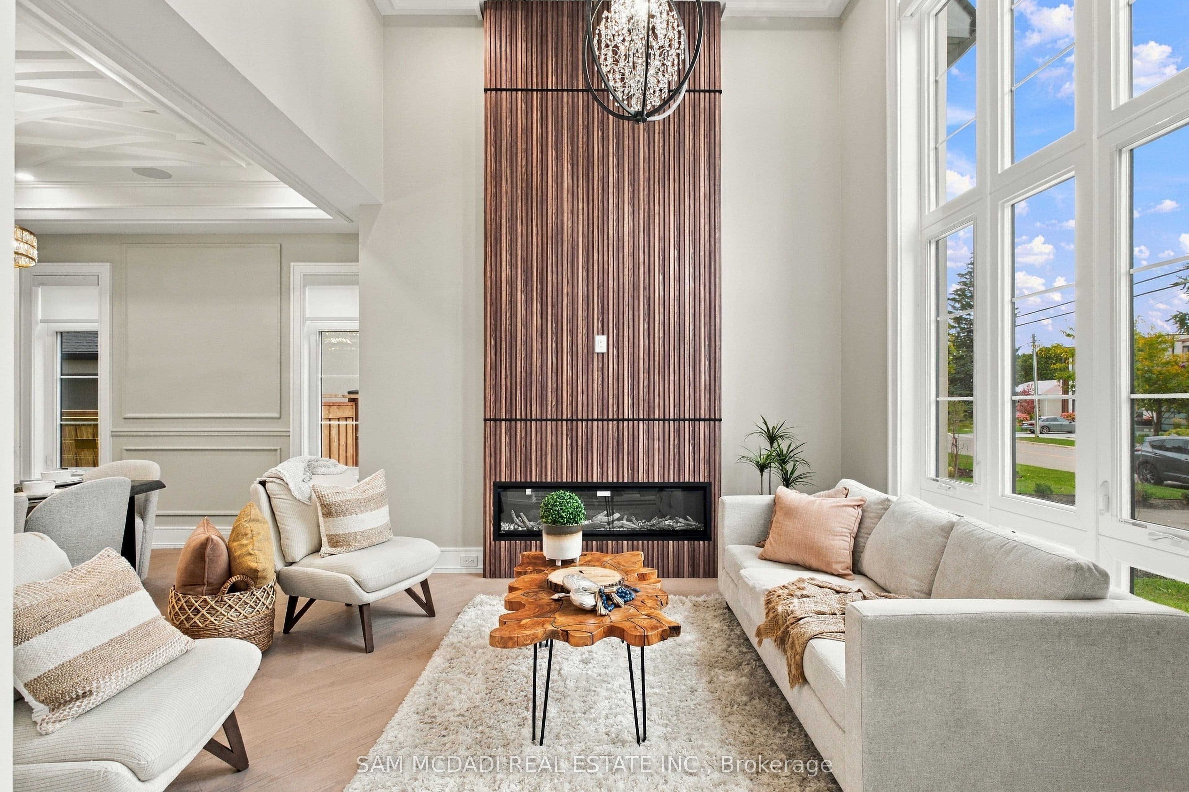 507 Wildwood Drive, Oakville, ON L6K 1V1