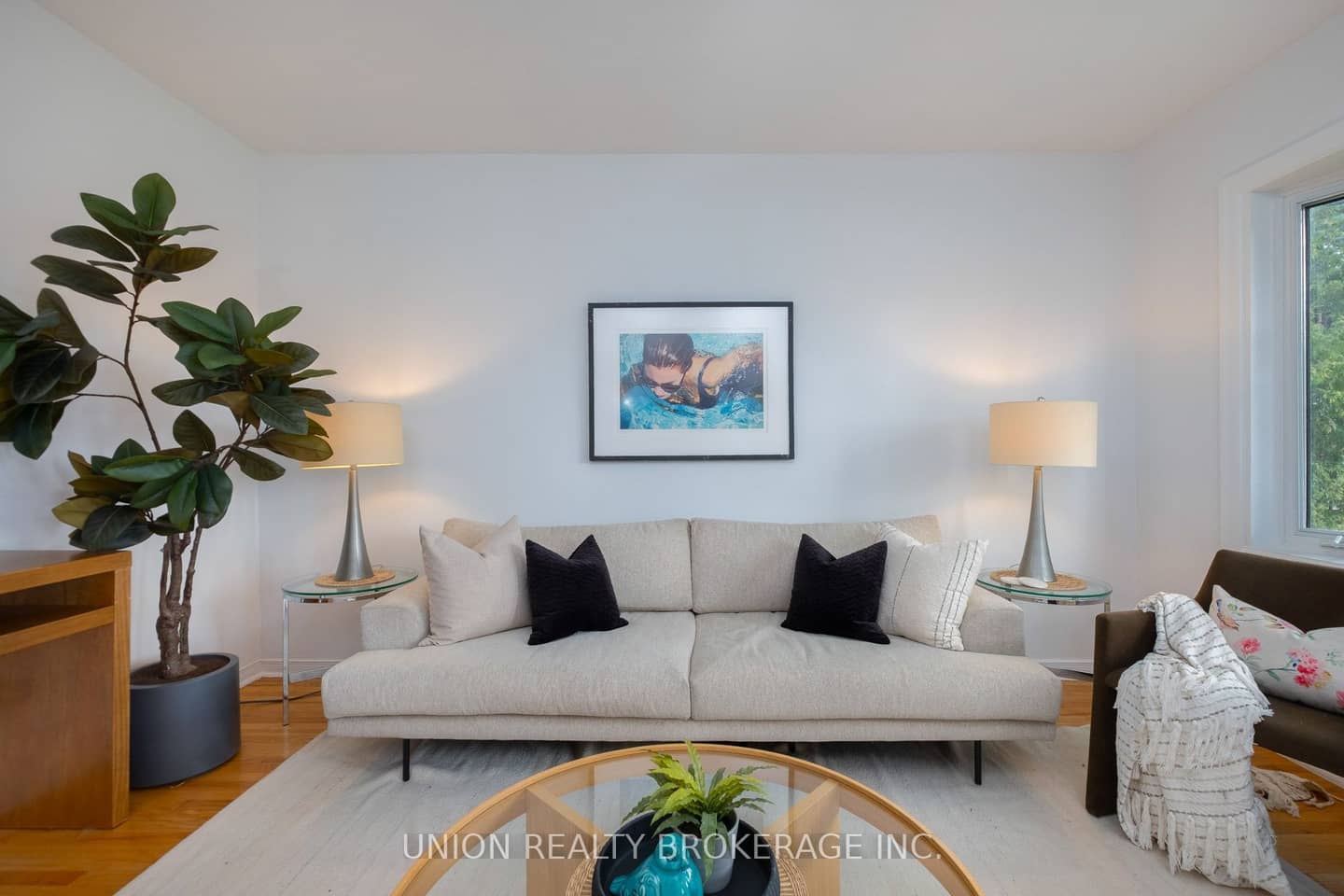 28 Singleton Road, Toronto, ON M1R 1H9