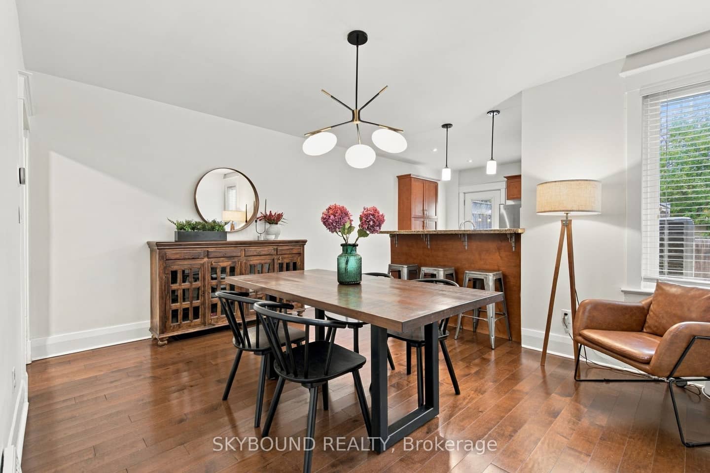 45 Westlake Avenue, Toronto, ON M4C 4P7