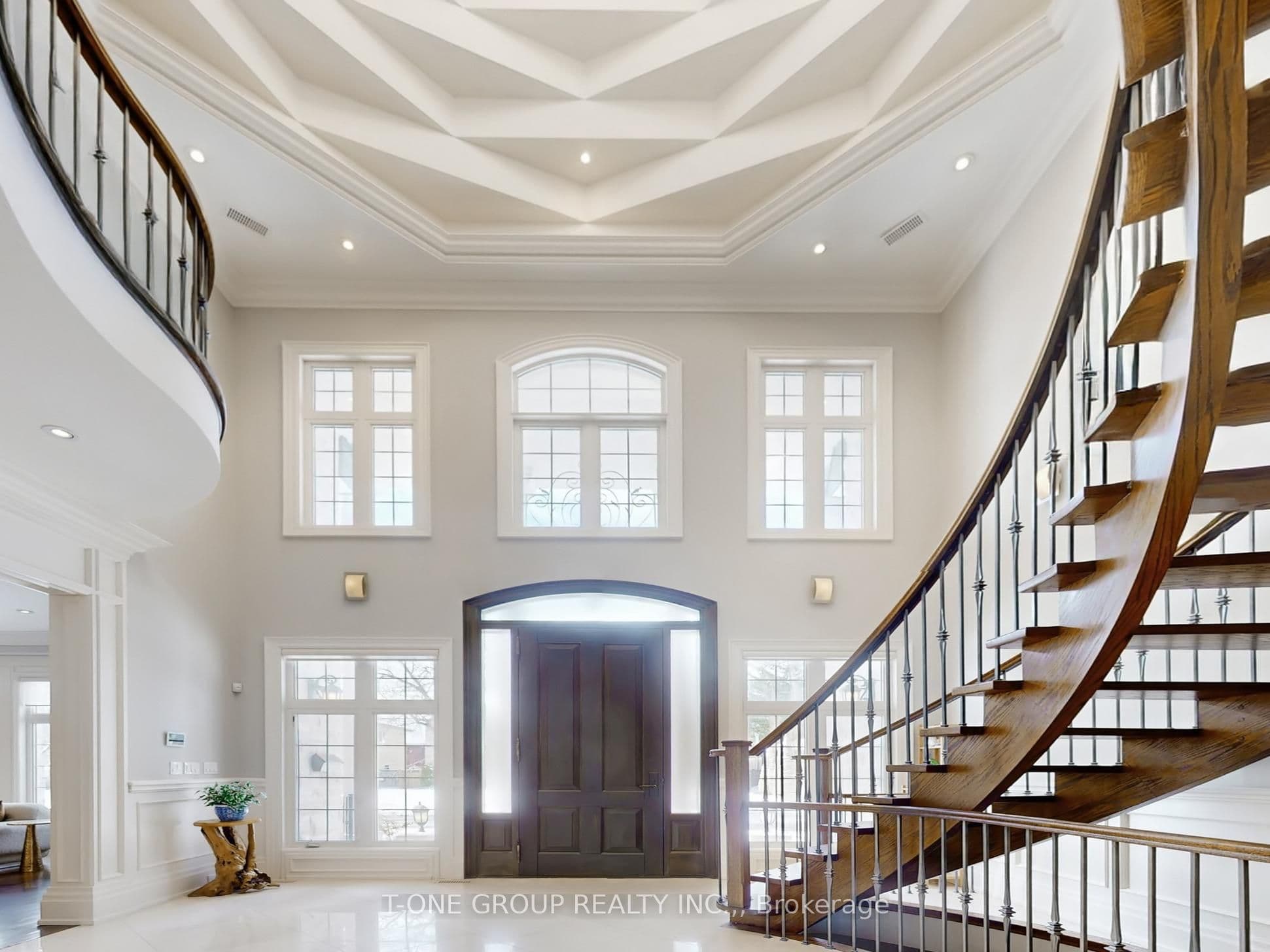 49 Pheasant Road, Toronto, ON M2M 3H1
