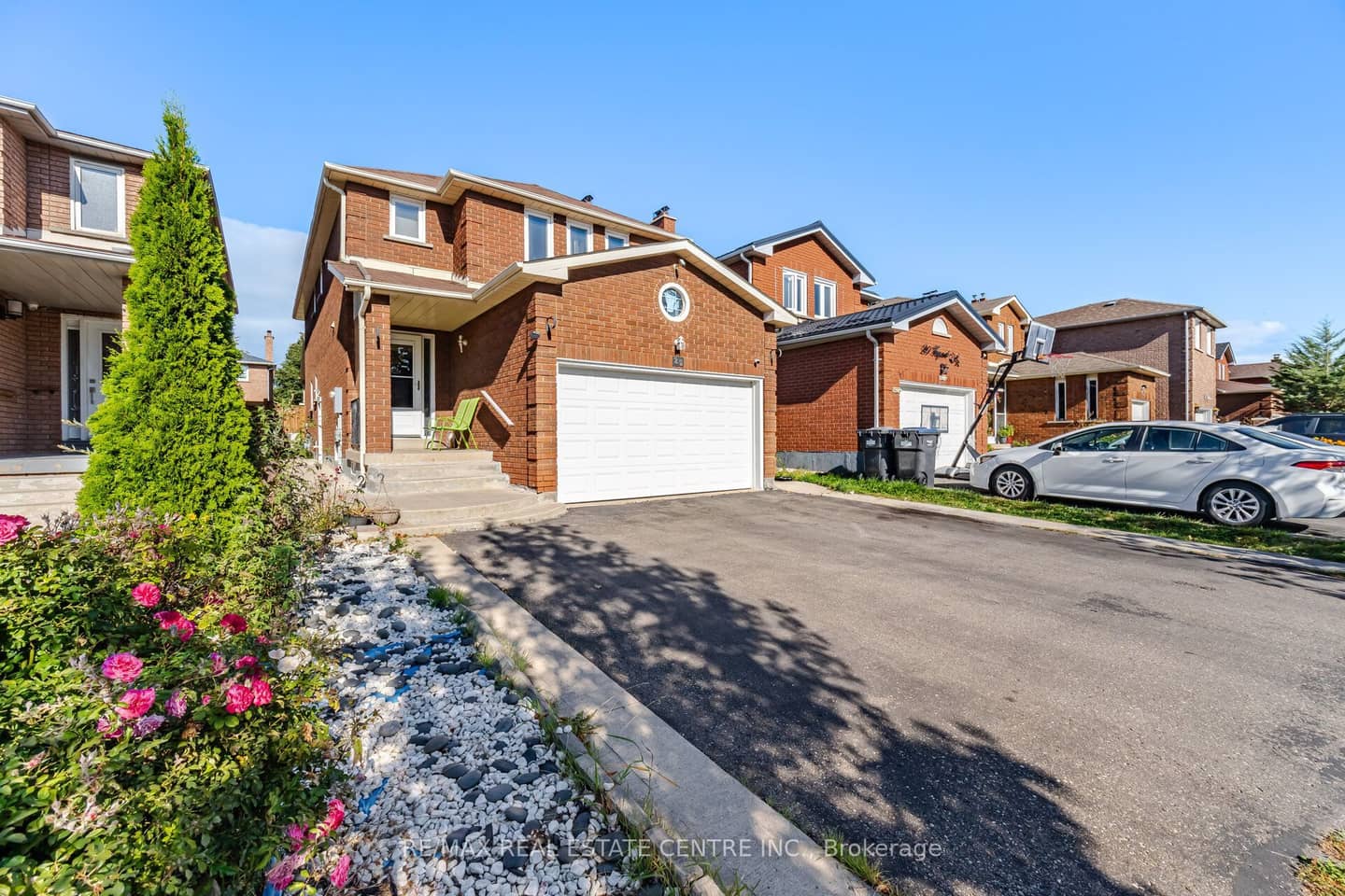 22 Faywood Drive, Brampton, ON L6Y 4K3