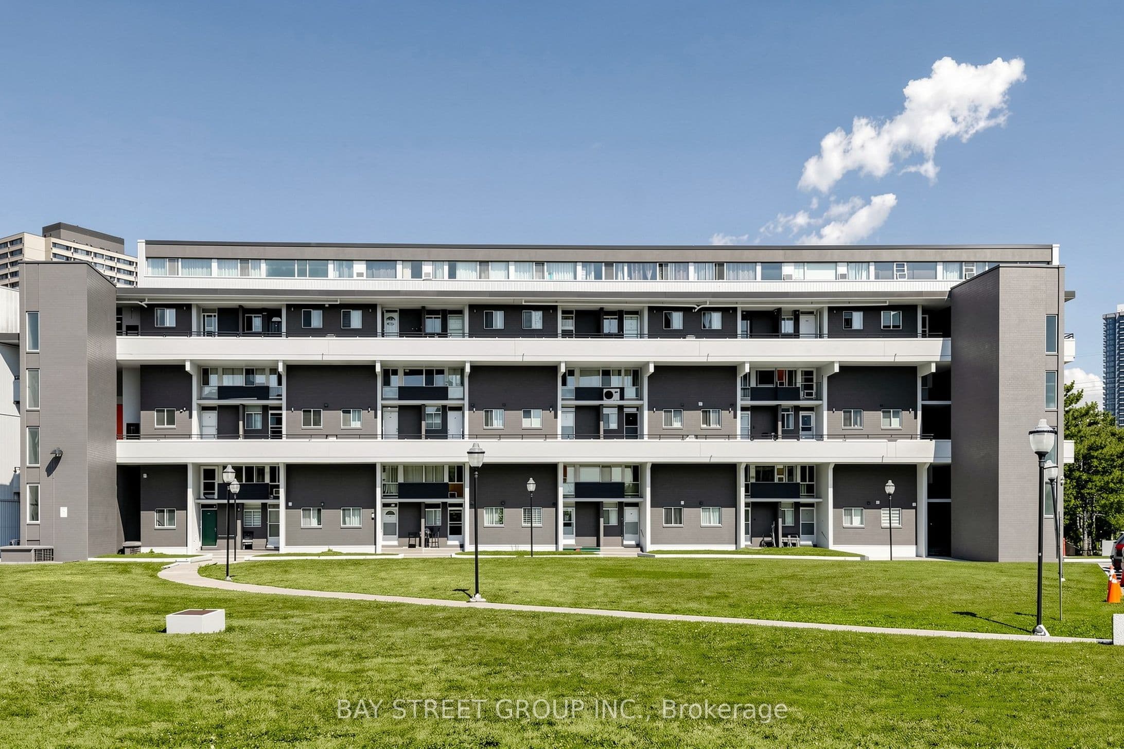 55 Sunny Glenway 302, Toronto, ON M3C 2Z5
