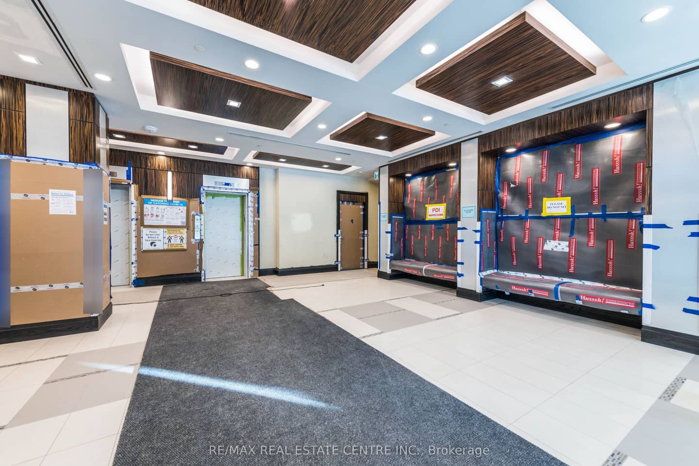 349 Rathburn Road 507, Mississauga, ON L5B 0G9