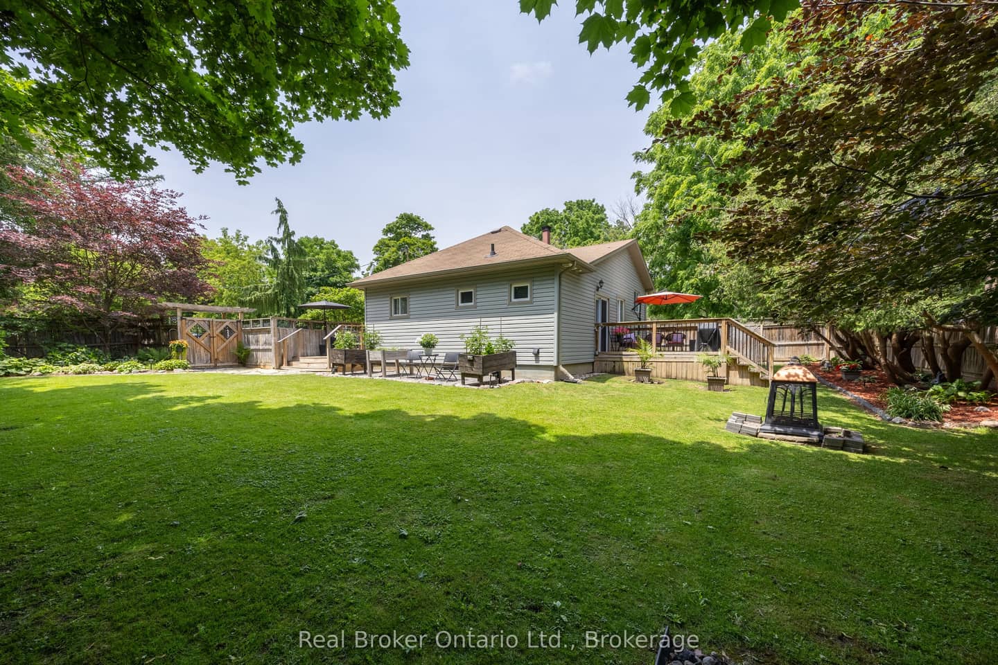45 Centre Street, Clarington, ON L1C 2Y2