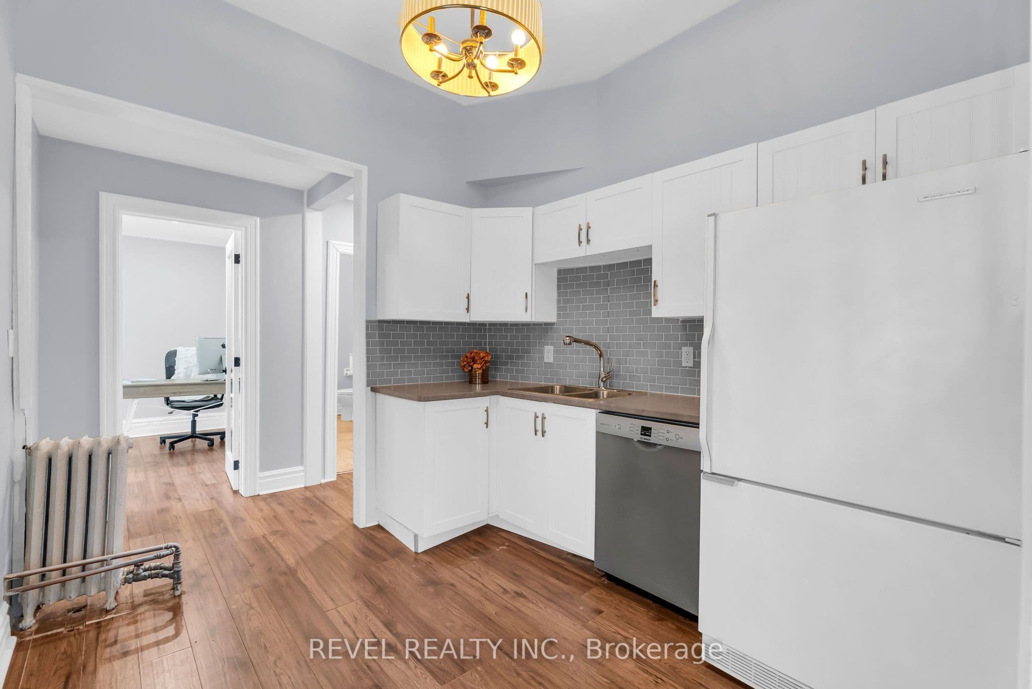 1 Third Avenue, Orangeville, ON L9W 1G8