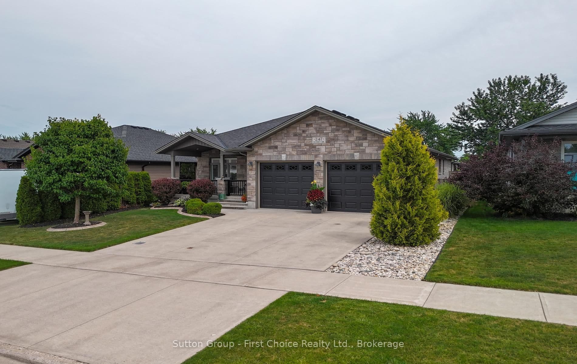 247 SUNSET Drive, West Perth, ON N0K 1N0