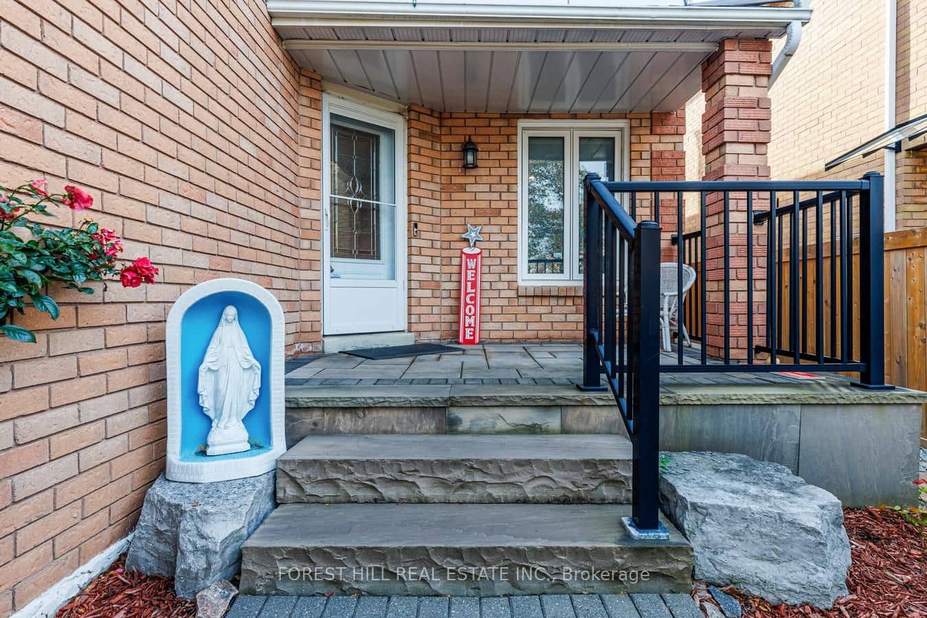13 Shale Drive, Ajax, ON L1T 3V9