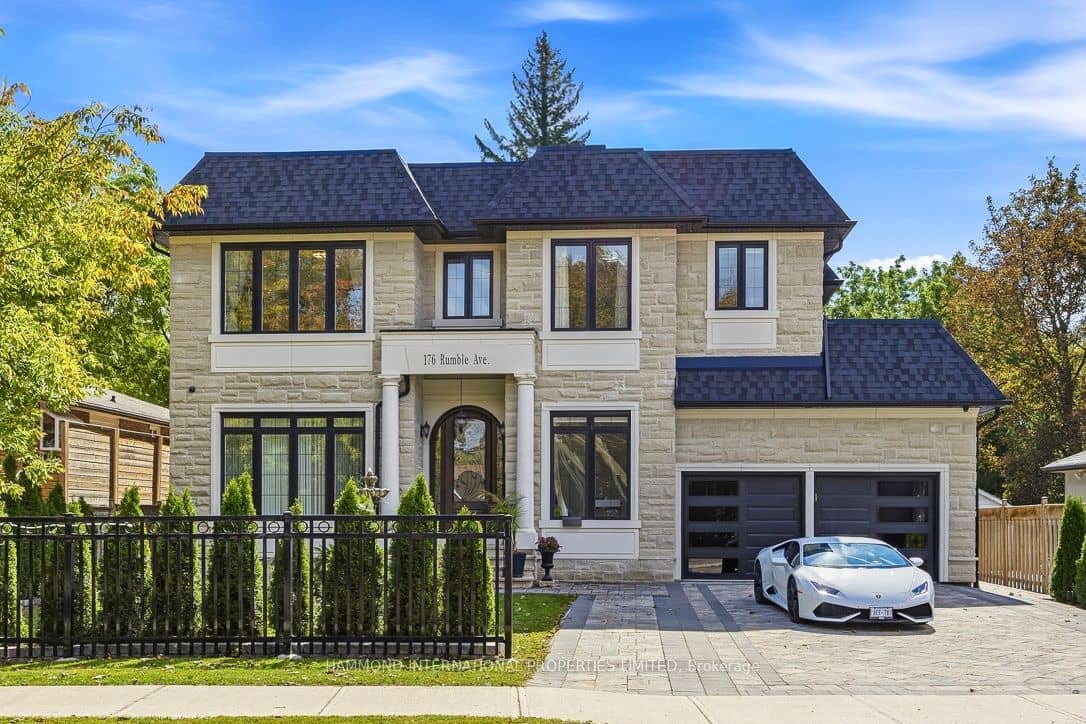 176 Rumble Avenue, Richmond Hill, ON L4C 4G4