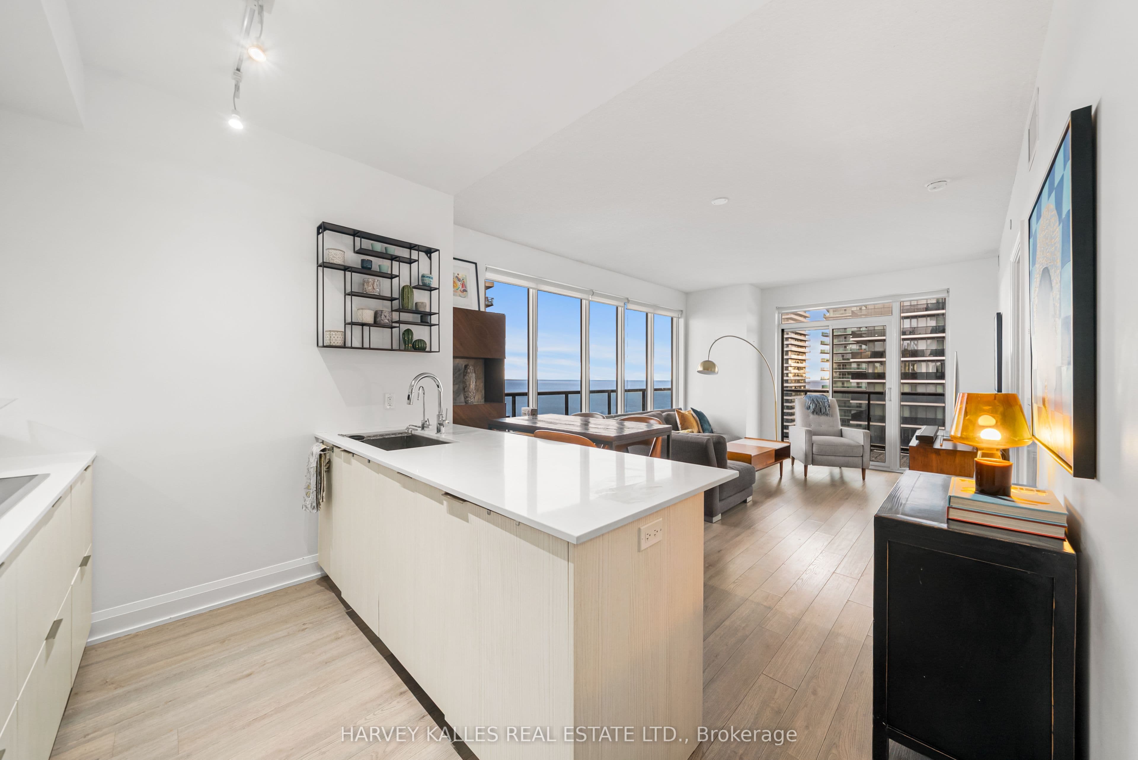 56 Annie Craig Drive 2703, Toronto, ON M8V 0C8