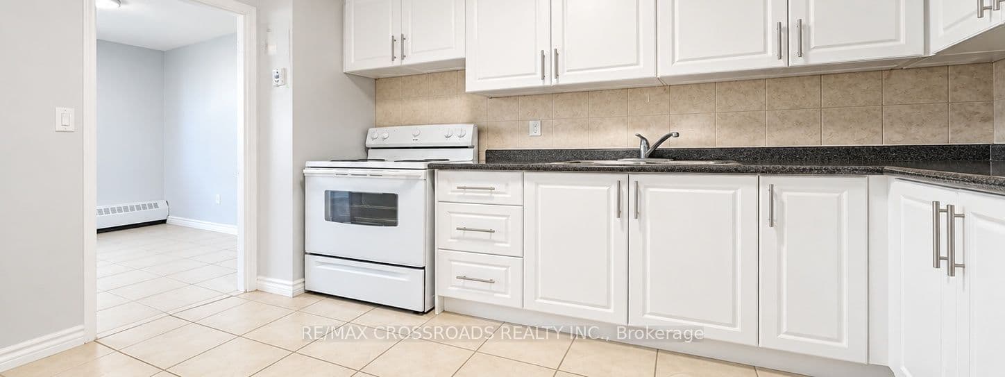 1181 Ellesmere Road 204, Toronto, ON M1P 2X6