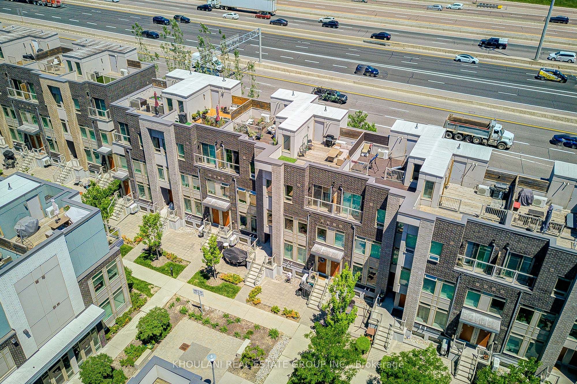 11 Applewood Lane 240, Toronto, ON M9C 0C1