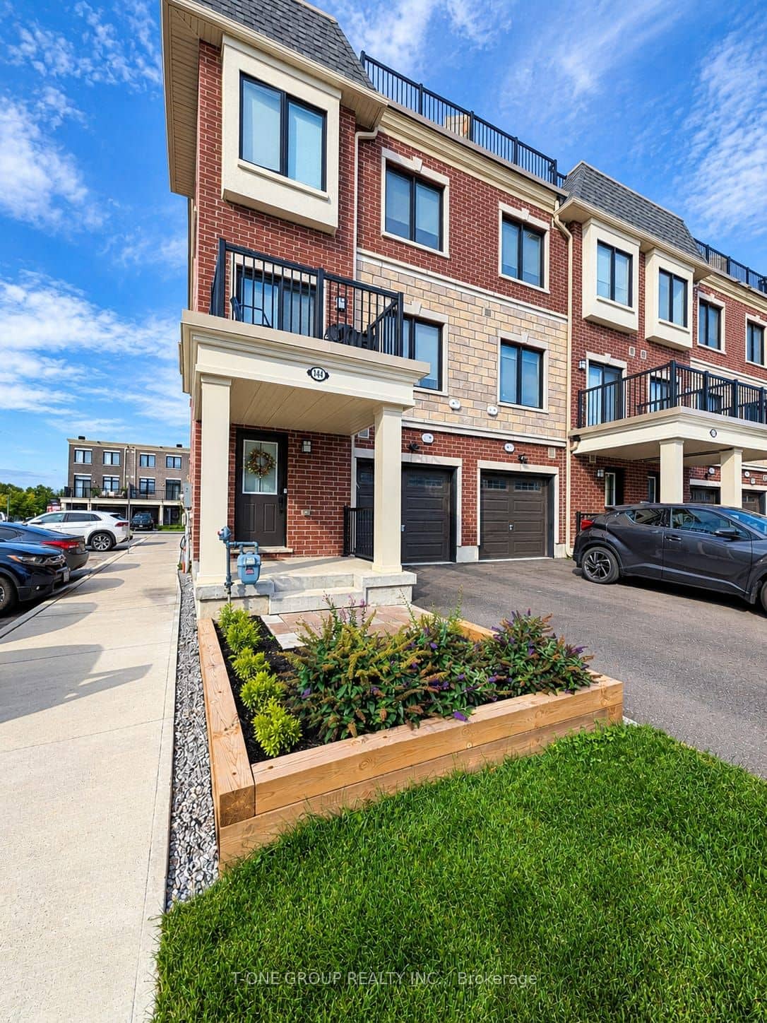 144 Covington Crescent, Whitchurch-Stouffville, ON L4A 4W8