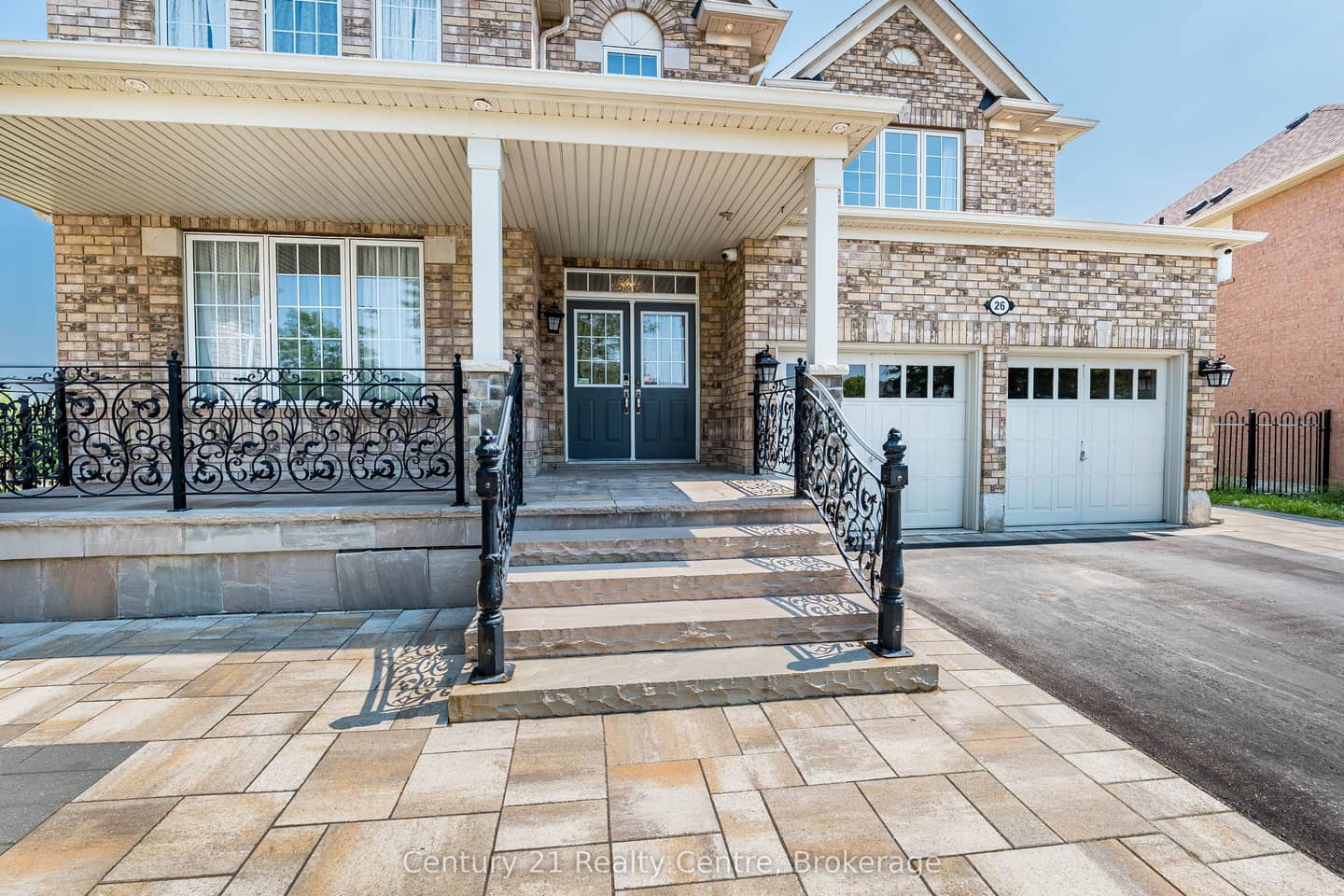 26 Catchfly Crescent, Brampton, ON L6P 2H8
