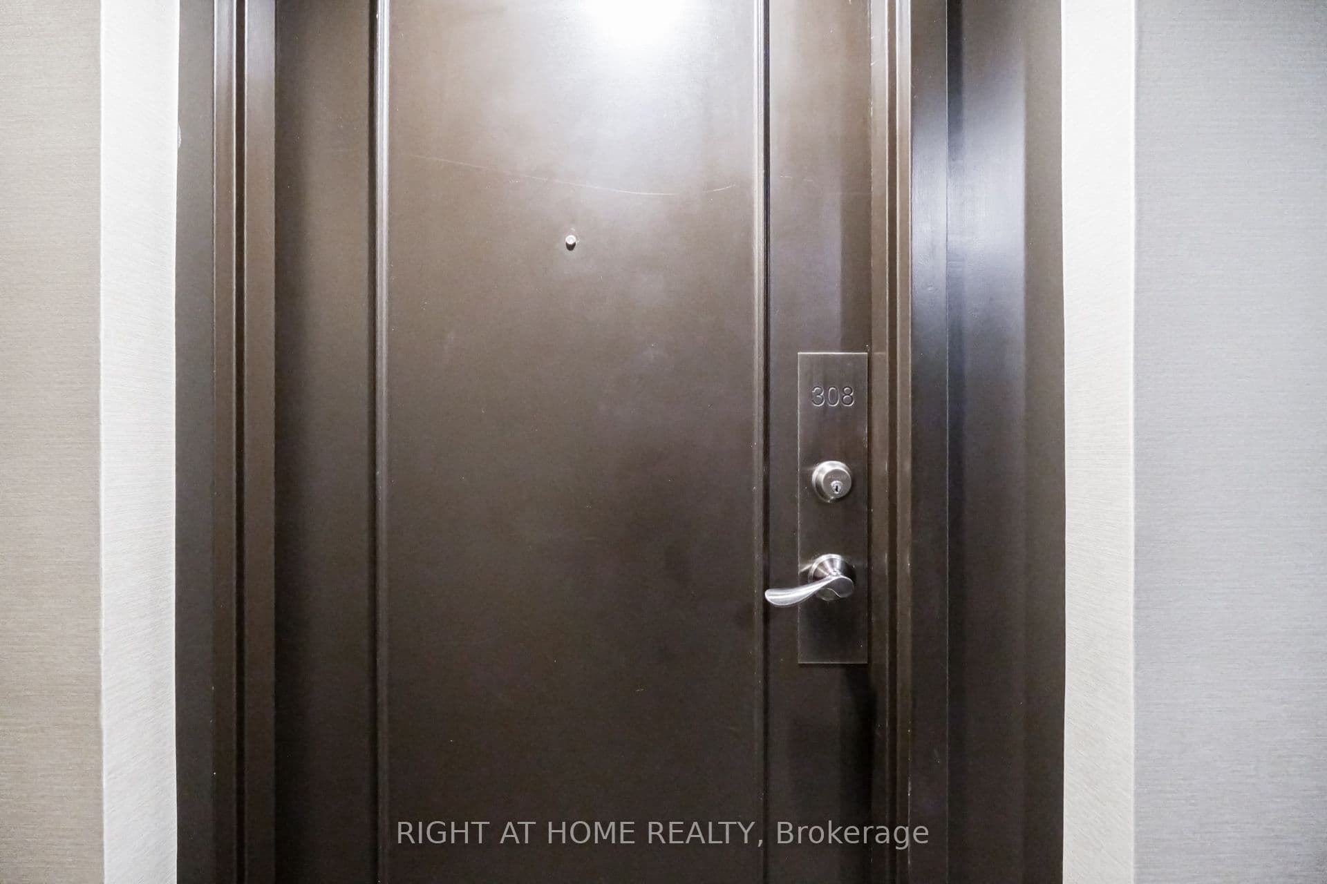 4470 Tucana Court 308, Mississauga, ON L5R 3K8