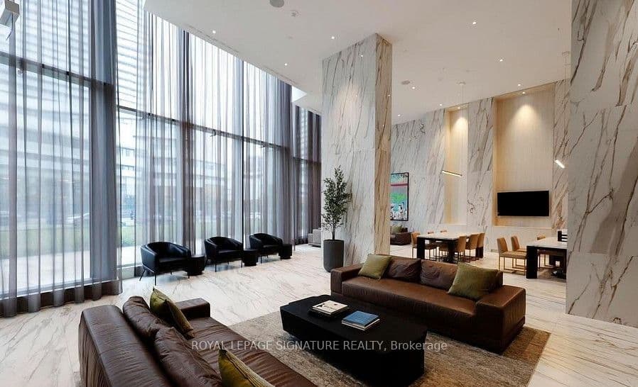 448 Burnhamthorpe Road W 3604, Mississauga, ON L5B 0R4