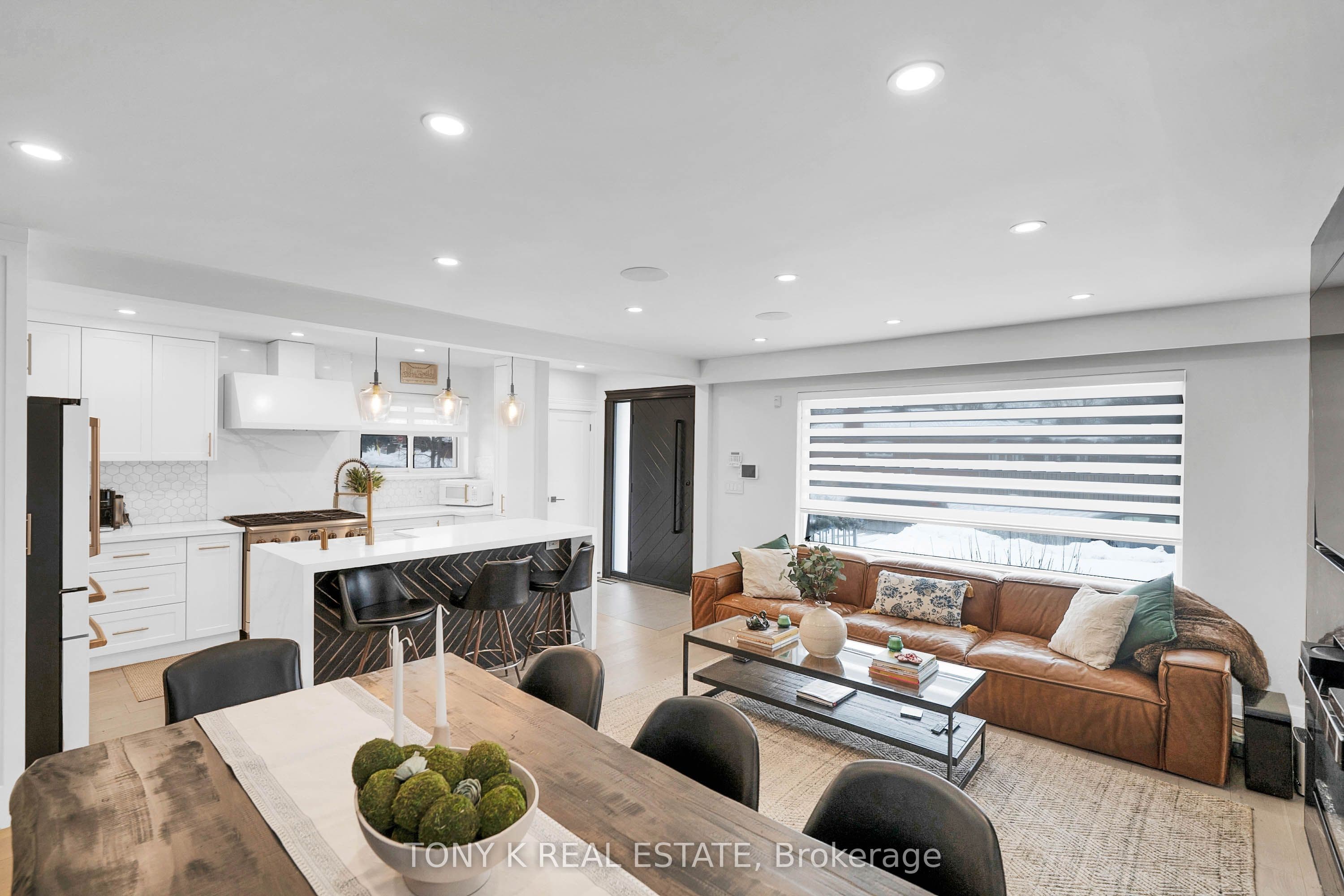 50 Ranstone Gardens, Toronto, ON M1K 2T4