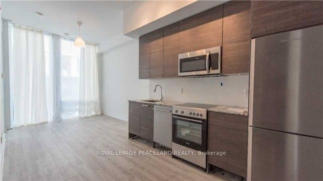 28 Wellesley Street E 3604, Toronto, ON M4Y 0C4