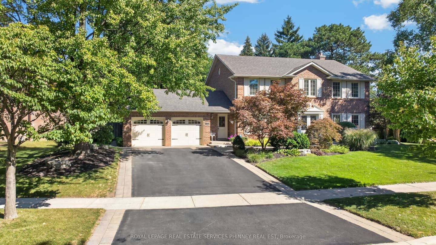 3453 Sawmill Valley Drive, Mississauga, ON L5L 3A3