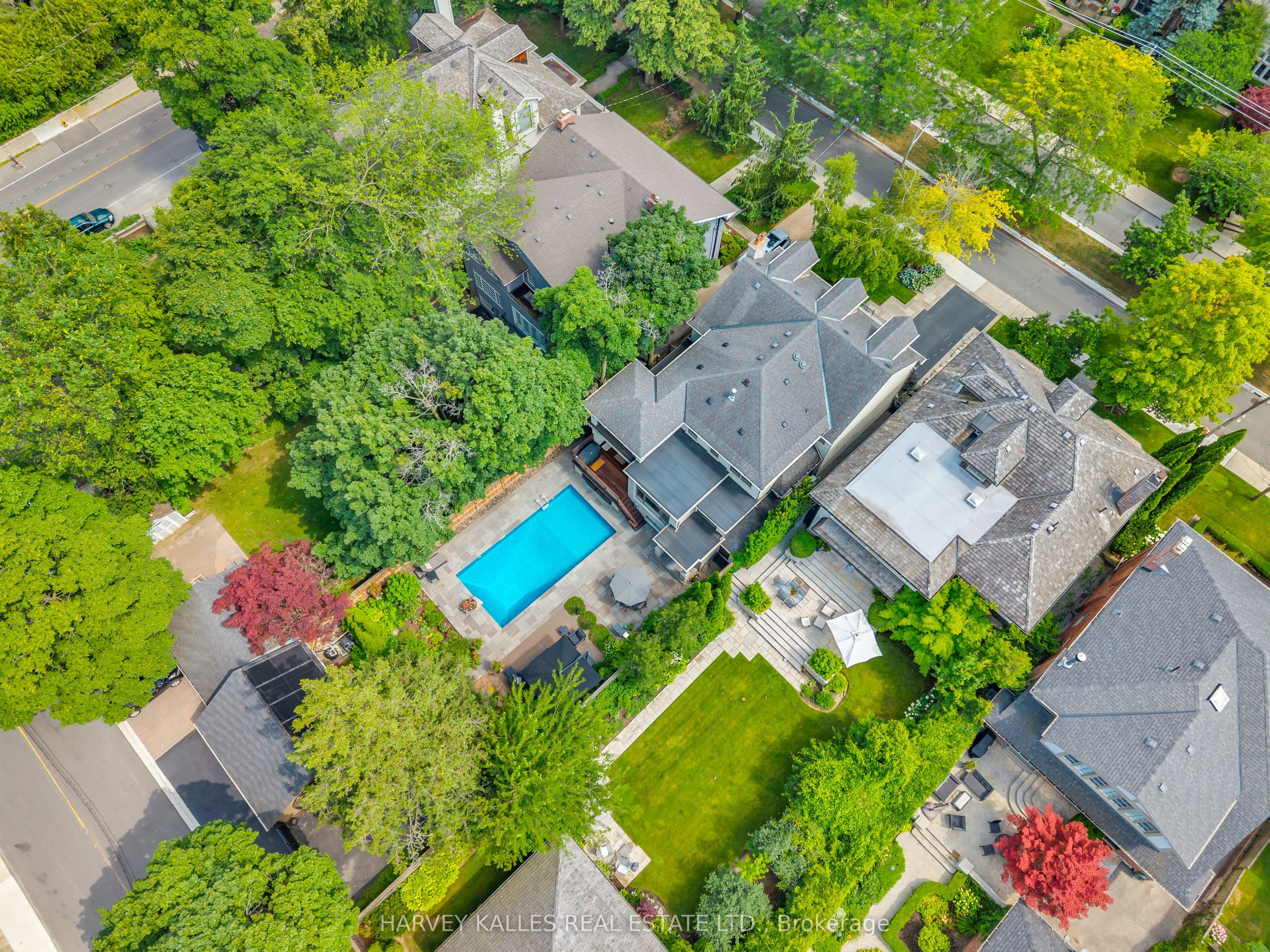 72 Teddington Park Avenue, Toronto, ON M4N 2C6