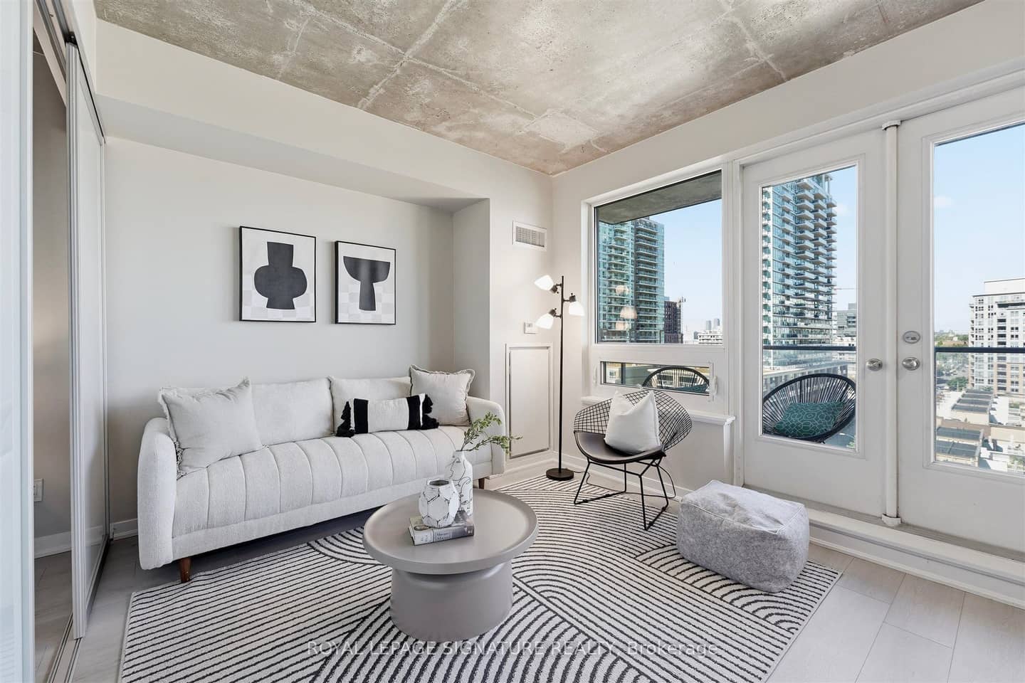59 East Liberty Street 1010, Toronto, ON M6K 3R1