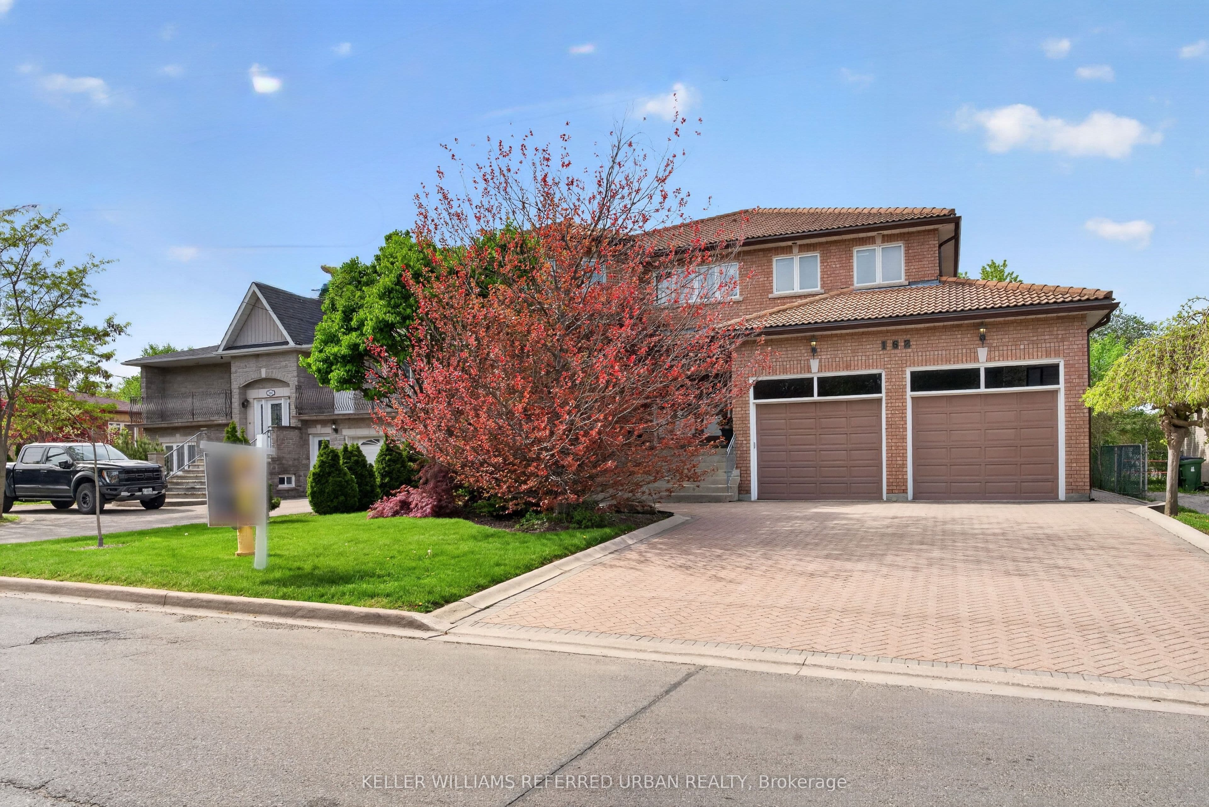 162 Codsell Avenue, Toronto, ON M3H 3W6