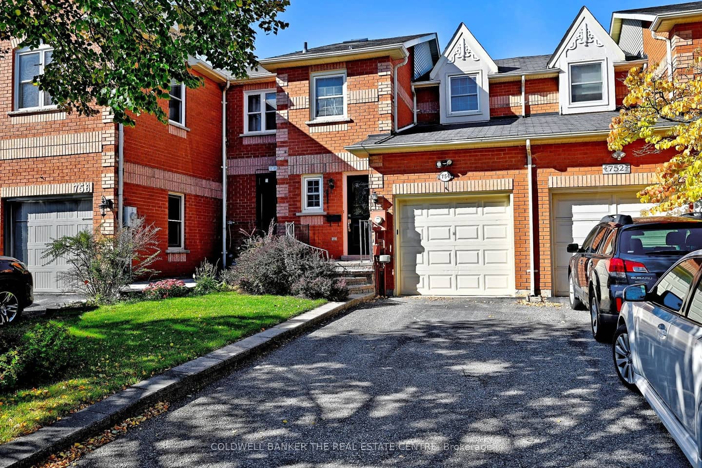 754 Shanahan Boulevard, Newmarket, ON L3X 1W6