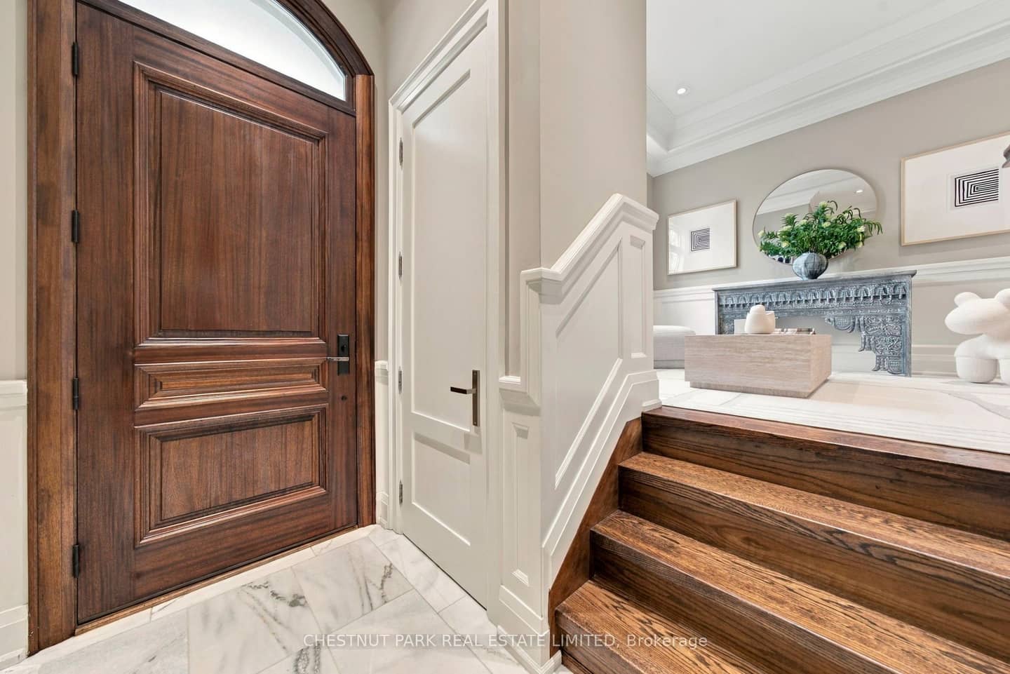 358 Elm Road, Toronto, ON M5M 3V6