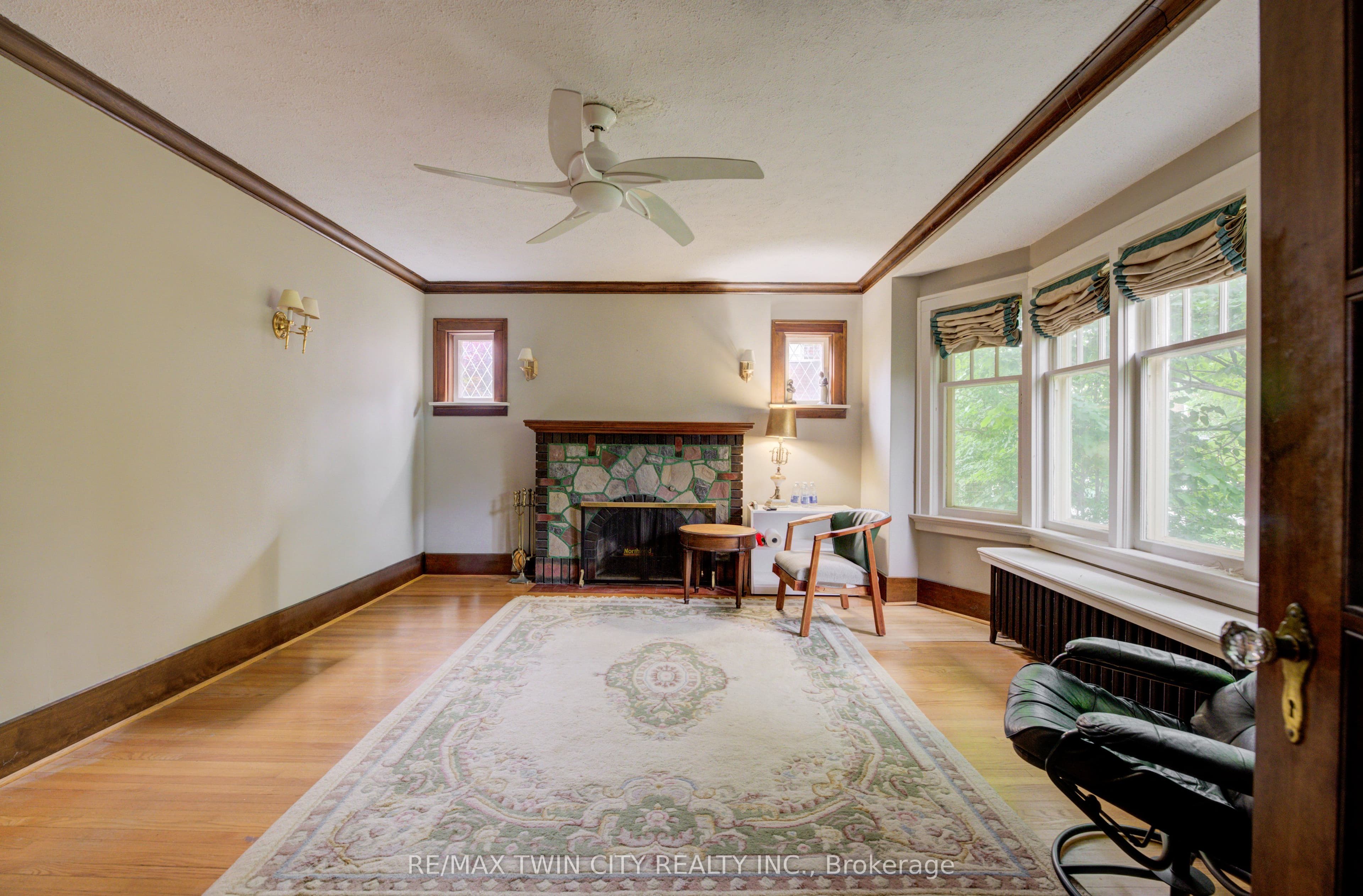 227 Lydia Street, Kitchener, ON N2H 1W4