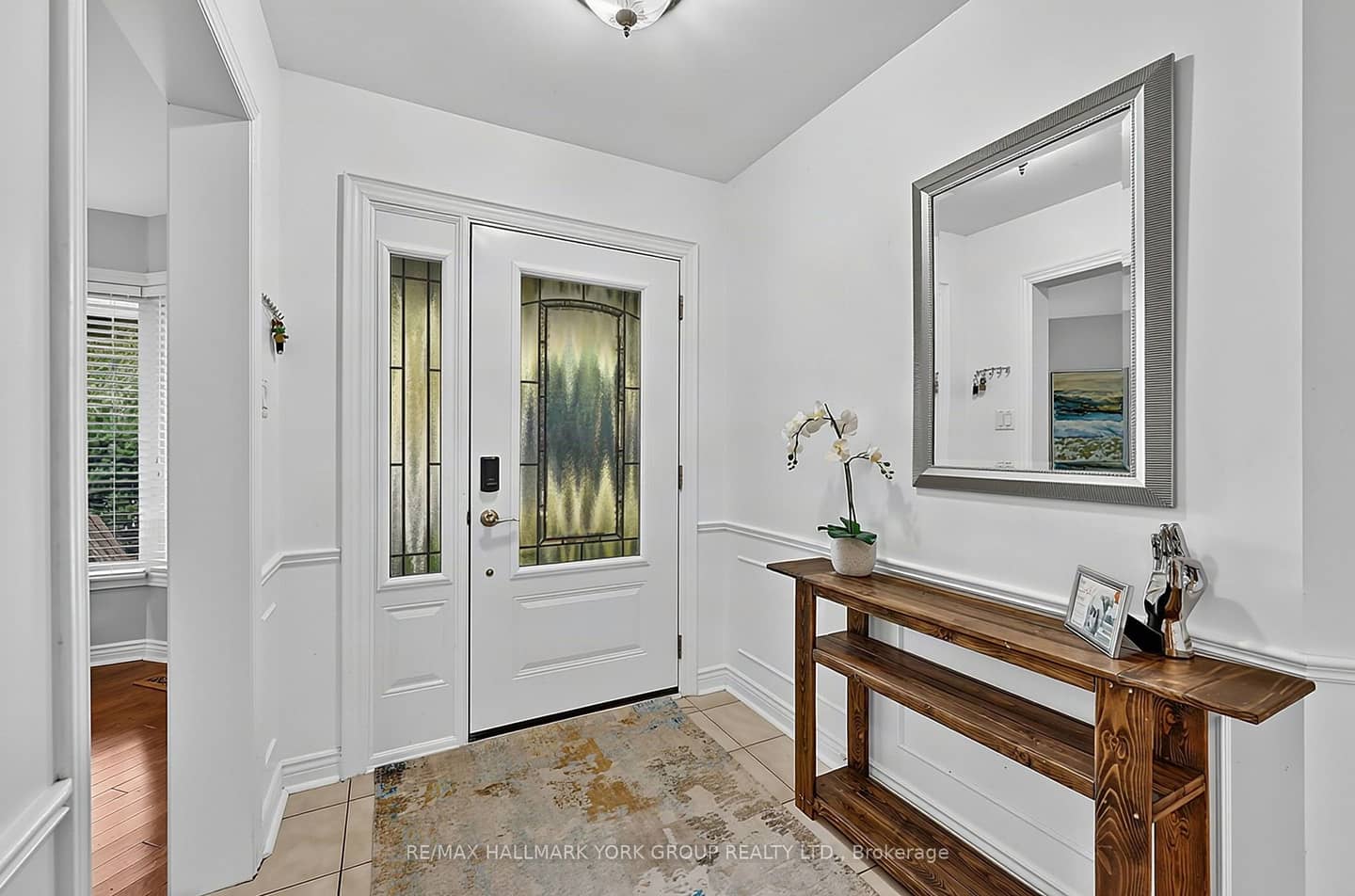 434 Lavas Road, Newmarket, ON L3Y 8H4