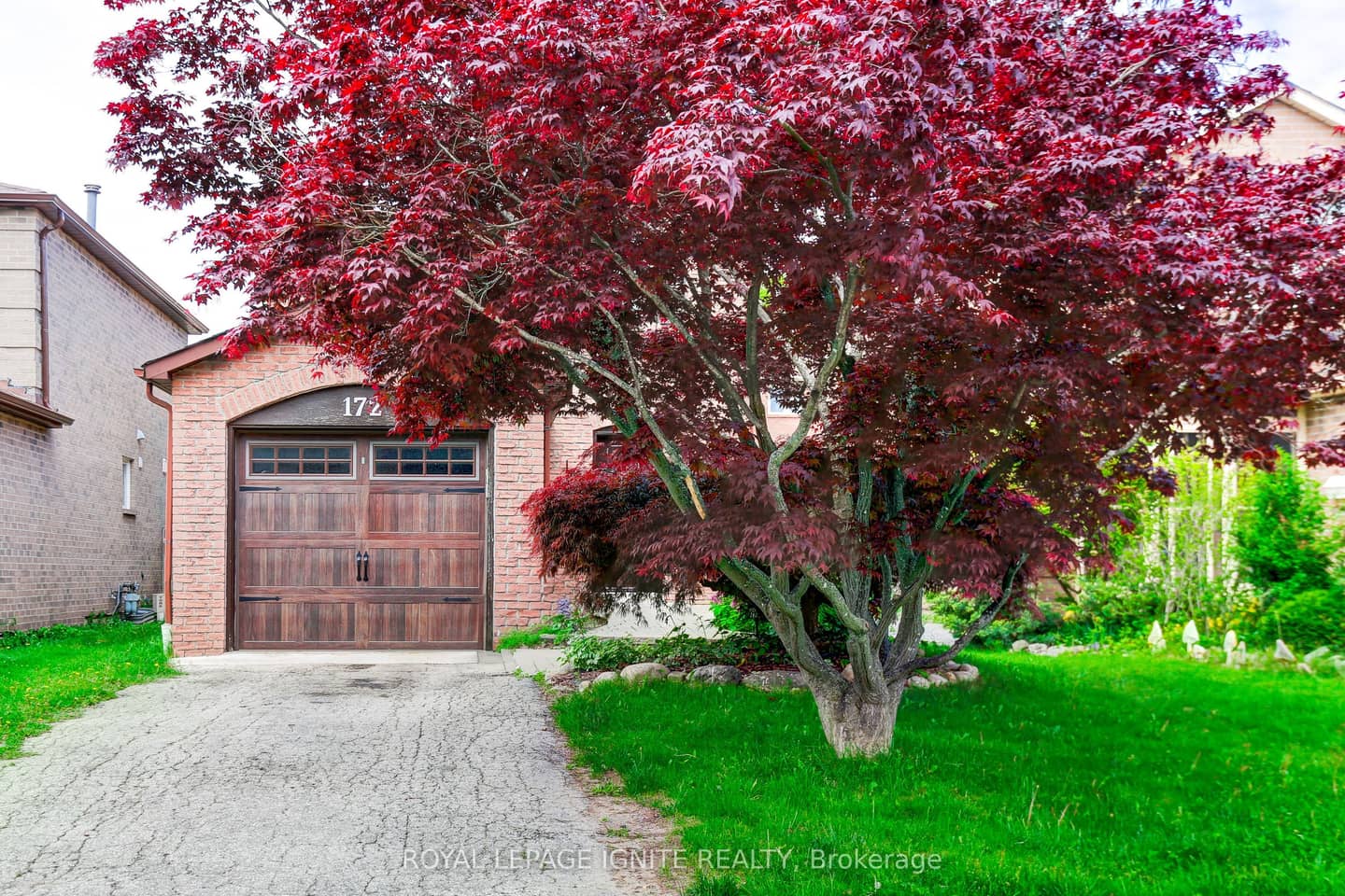 172 Radford Drive, Ajax, ON L1T 2C2