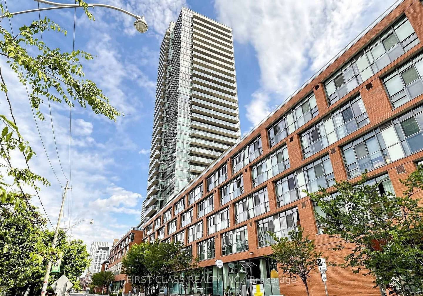 33 Mill Street 503, Toronto, ON M5A 3R3