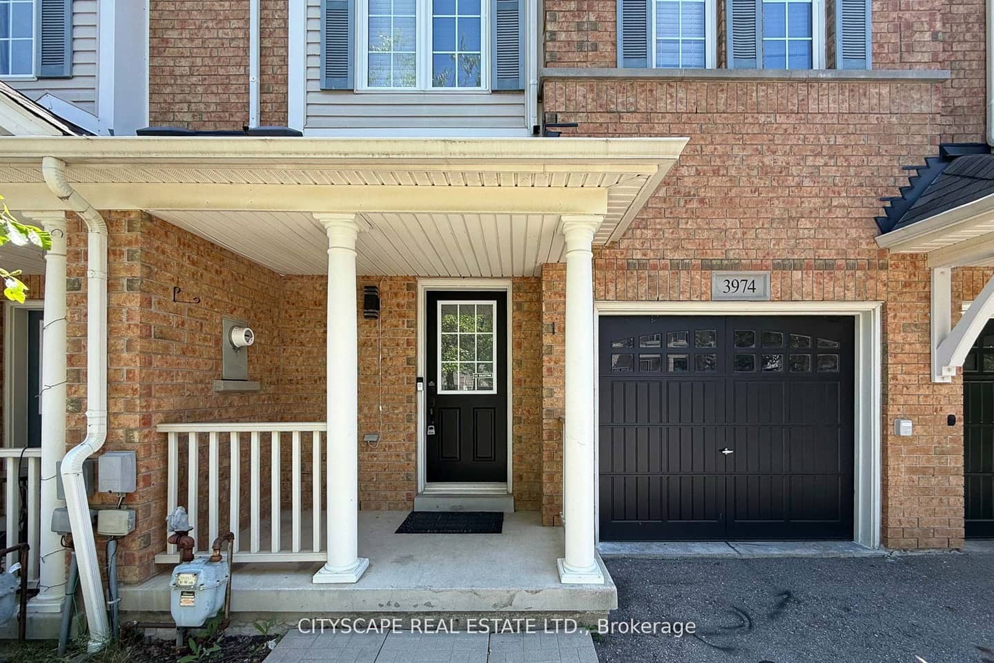 3974 Stardust Drive, Mississauga, ON L5M 8A5