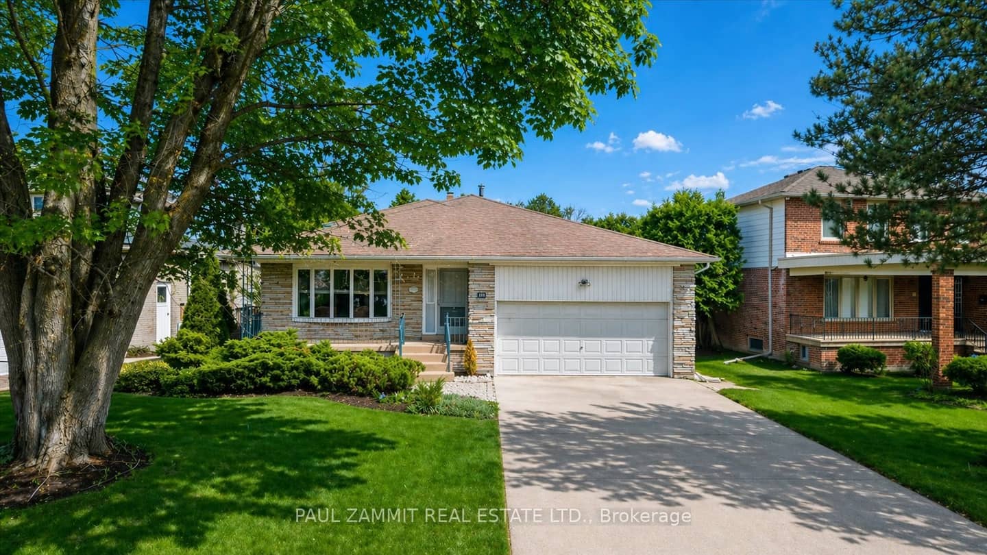 27 Ladyslipper Court, Markham, ON L3T 2S6