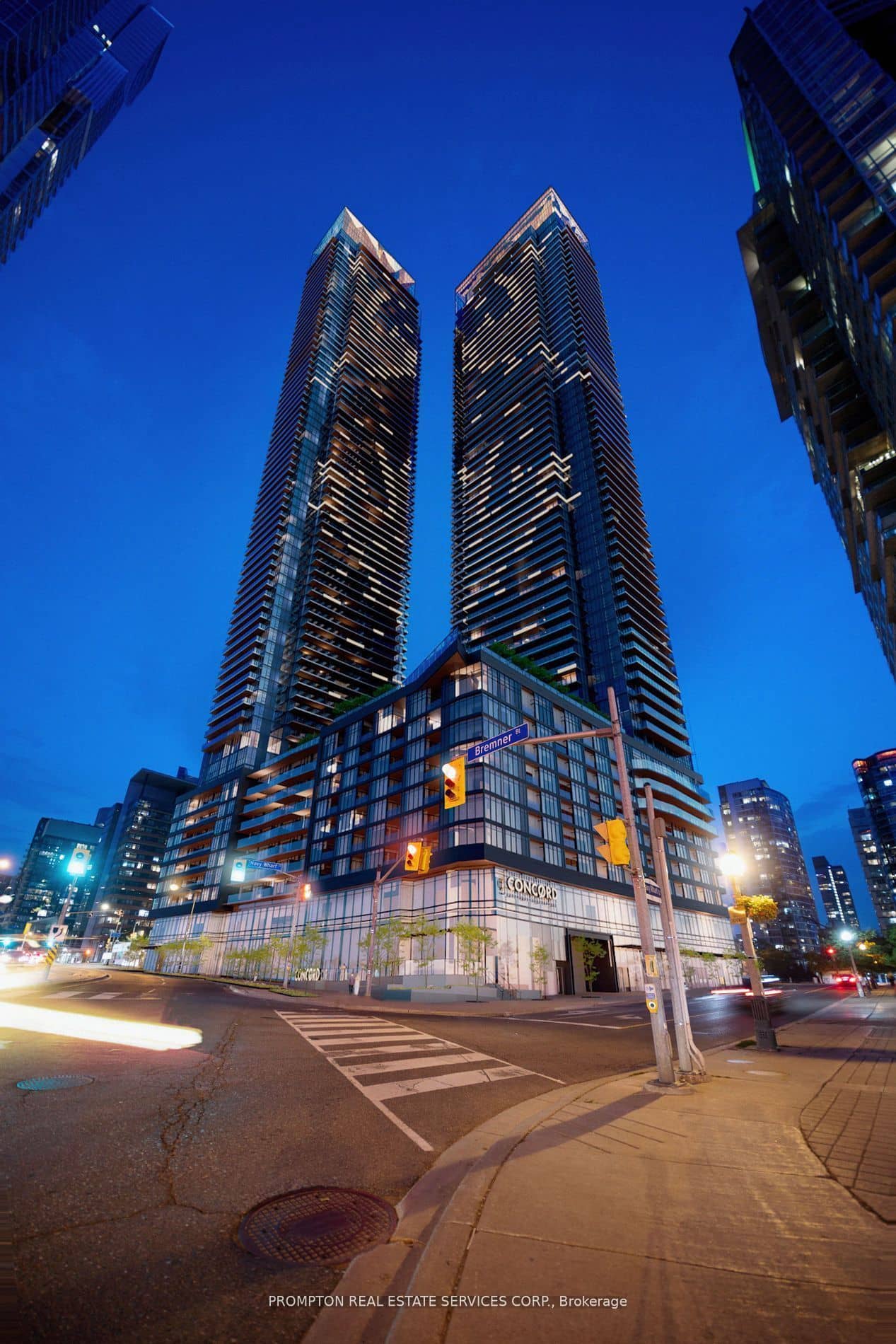 1 CONCORD CITYPLACE Way 2207, Toronto, ON M5V 0X3