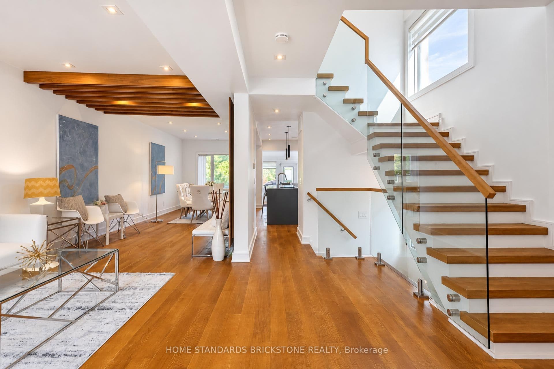 7 Heather Street, Toronto, ON M4R 1M8