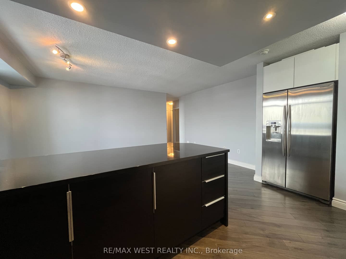 300 Webb Drive 1007, Mississauga, ON L5B 3W3