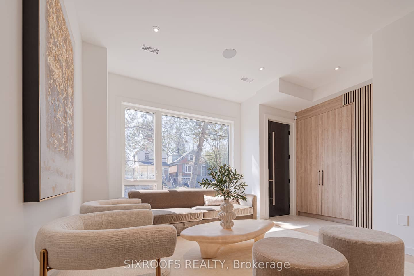 40 Morningside Avenue, Toronto, ON M6S 1C4