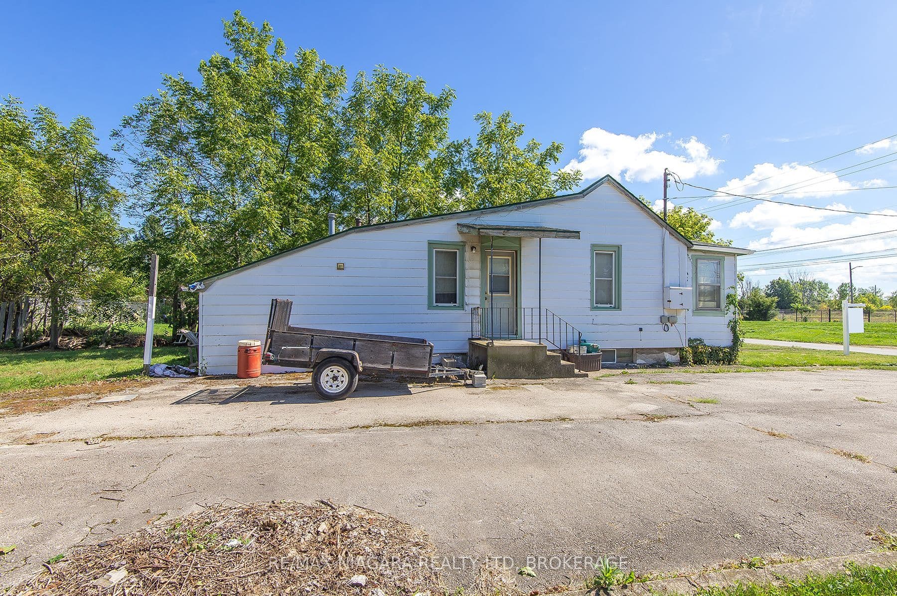 220 Fraser Street, Port Colborne, ON L3K 1E7