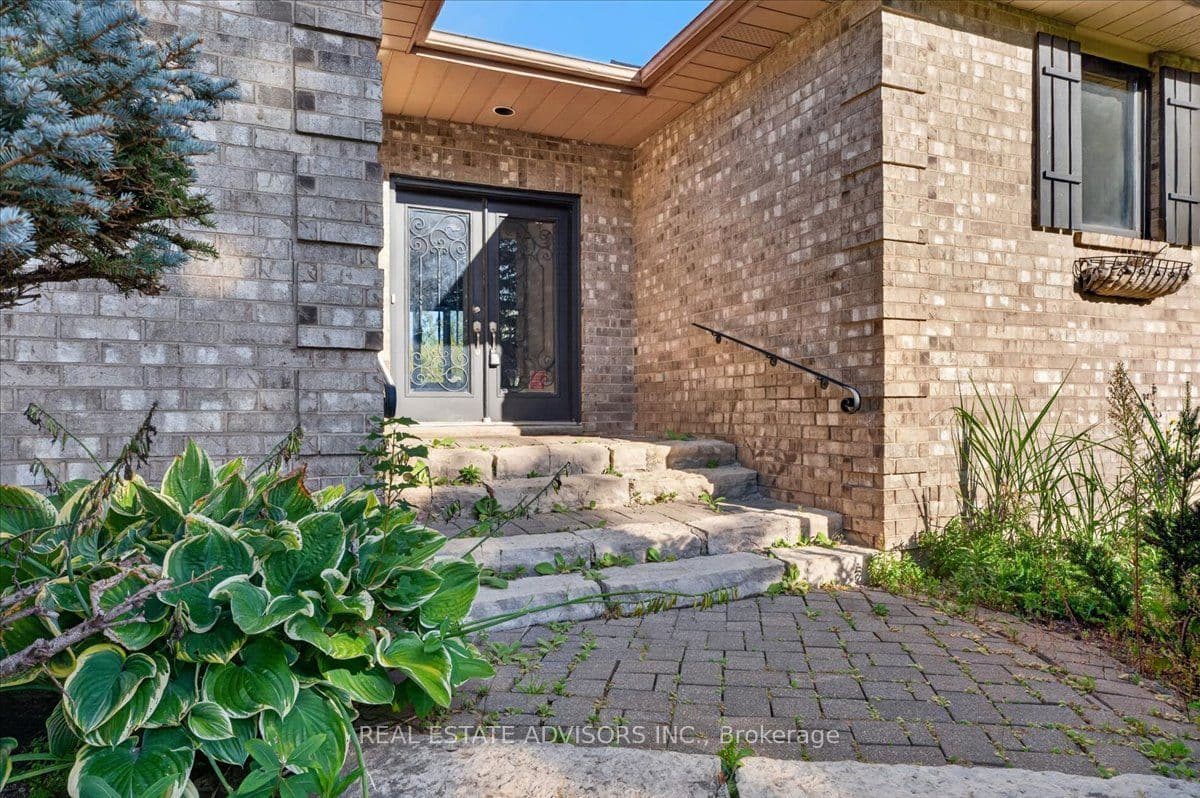 19 Mcconachie Crescent, Caledon, ON L7K 0B9