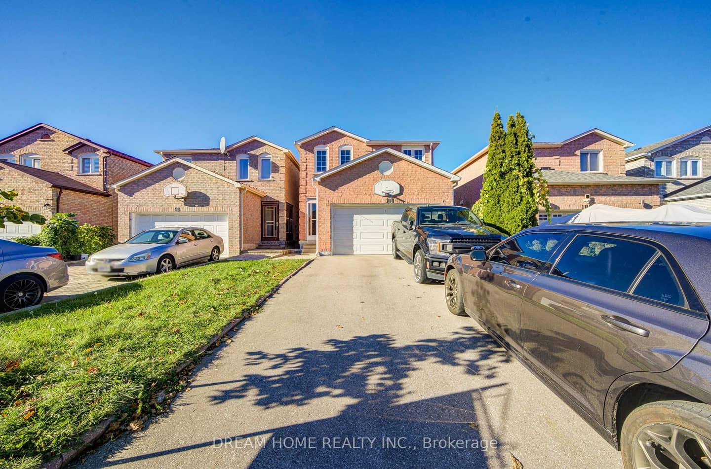 100 Douglas Haig Drive, Markham, ON L3S 1Z4