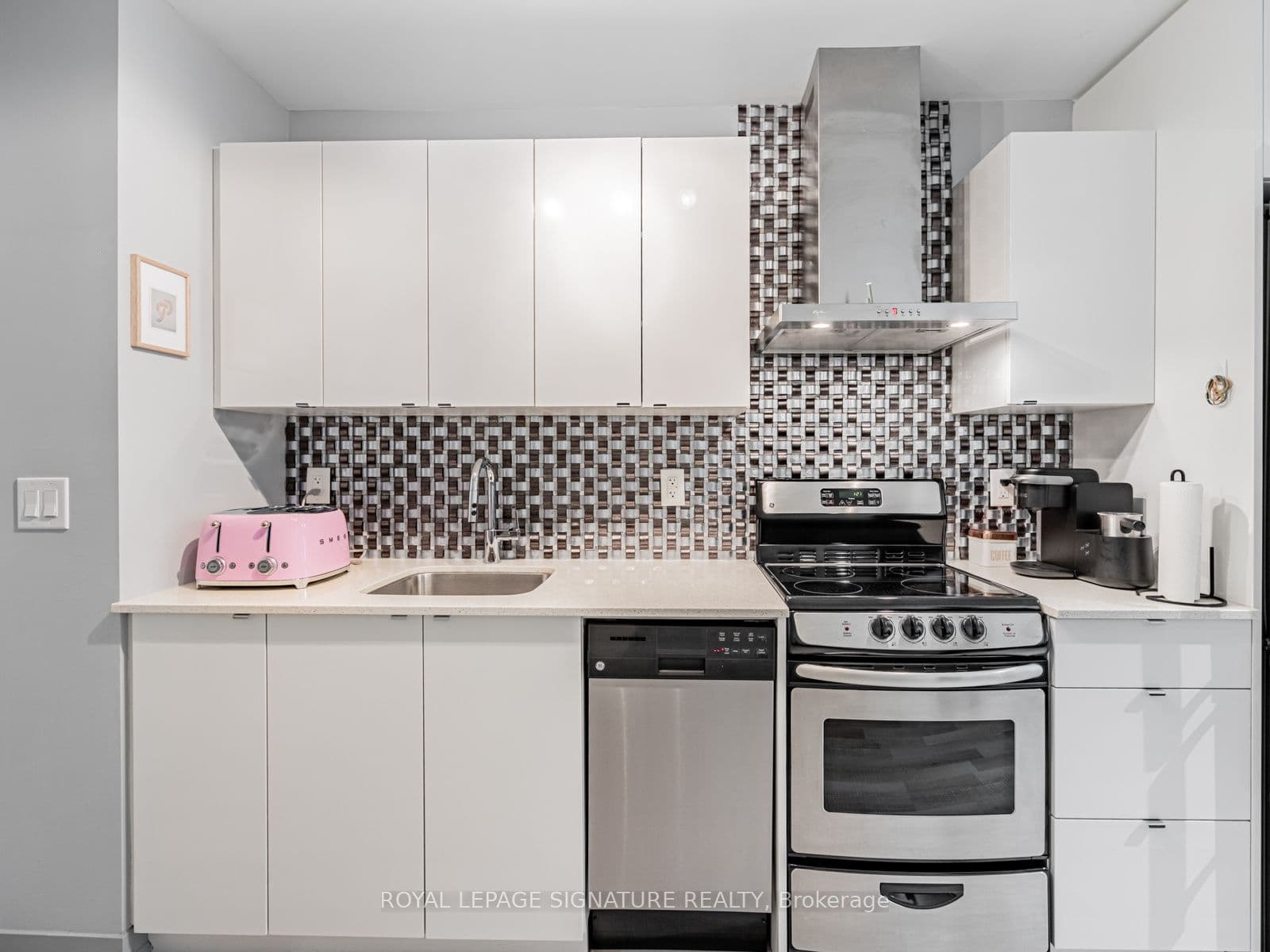 51 East Liberty Street 202, Toronto, ON M6K 3P8